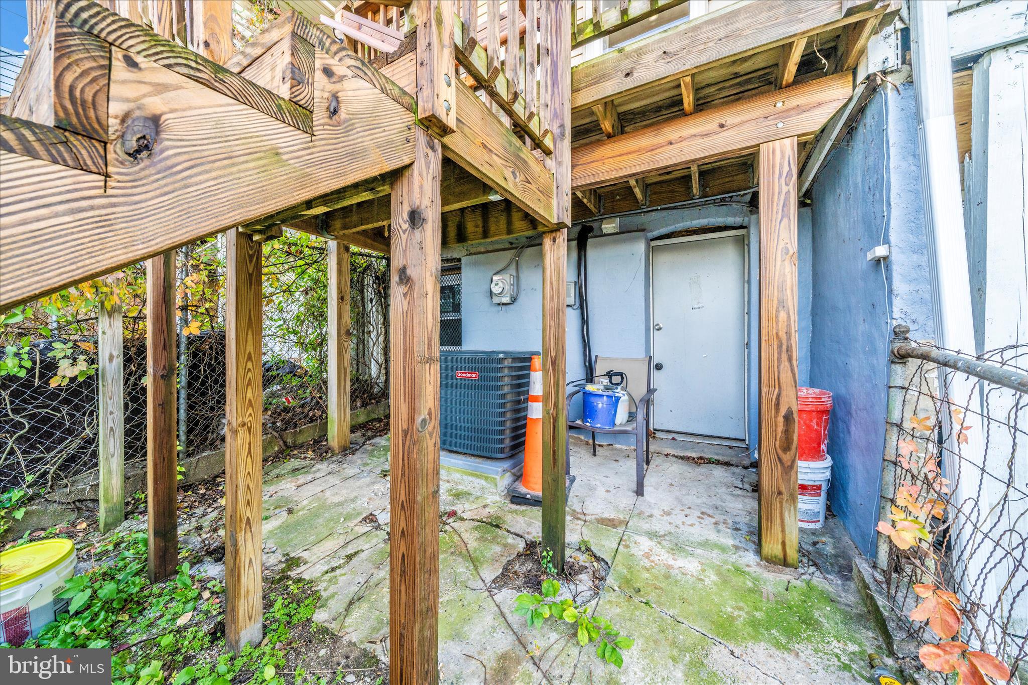 LEXINGTON - Residential