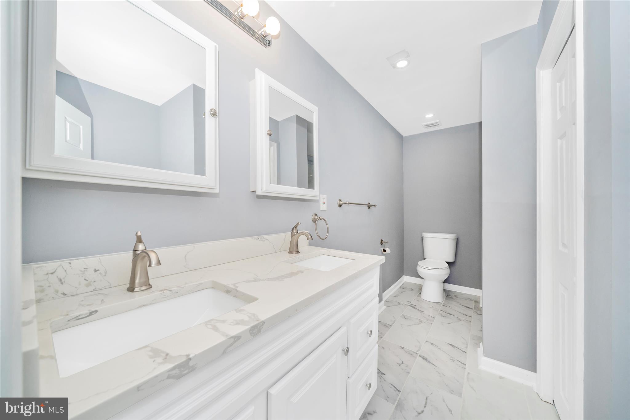 LEXINGTON - Residential