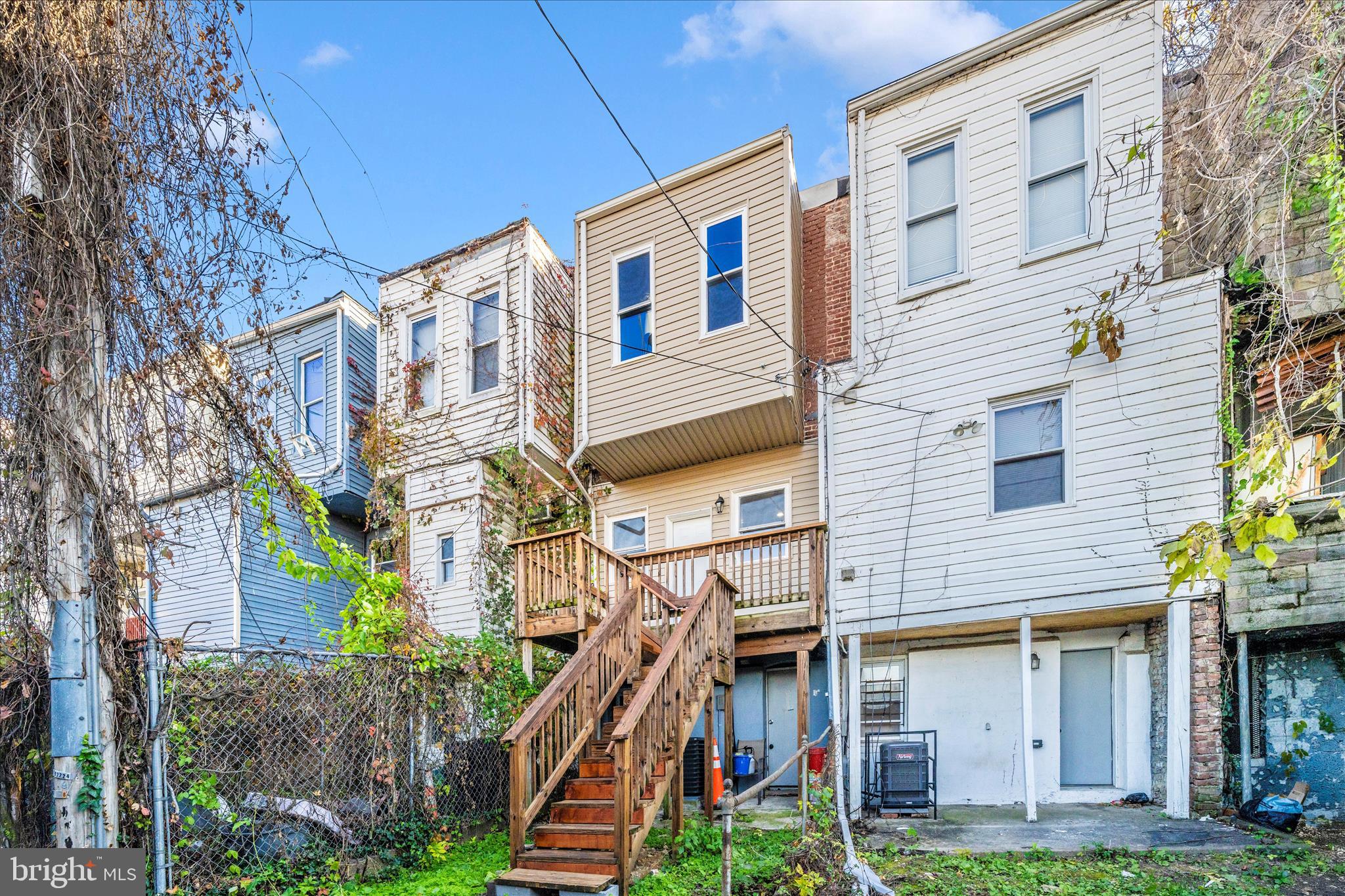 LEXINGTON - Residential