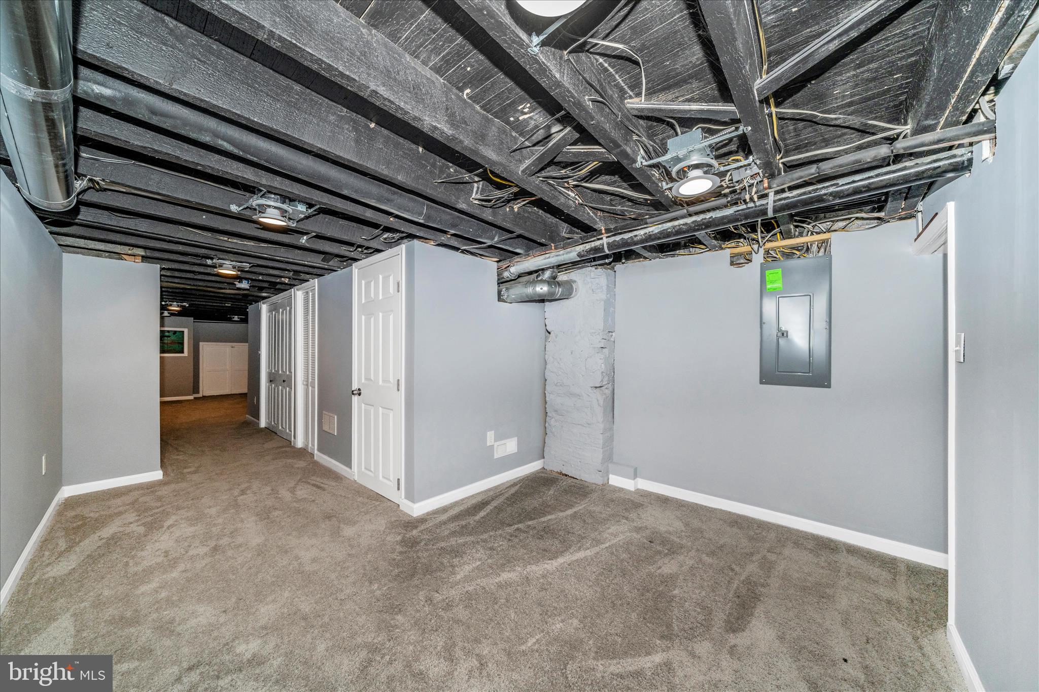 LEXINGTON - Residential