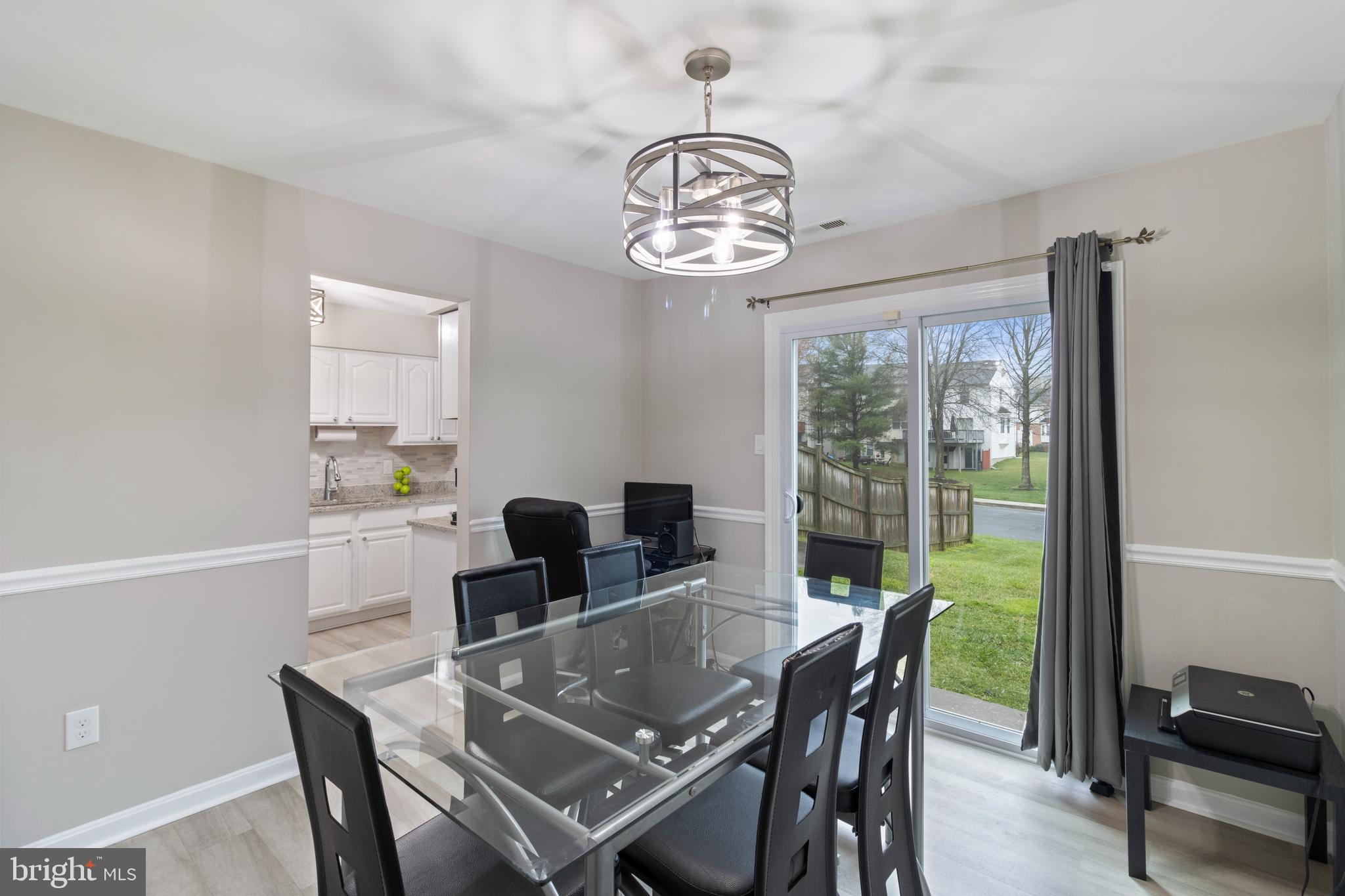 KINGS POINT - Residential