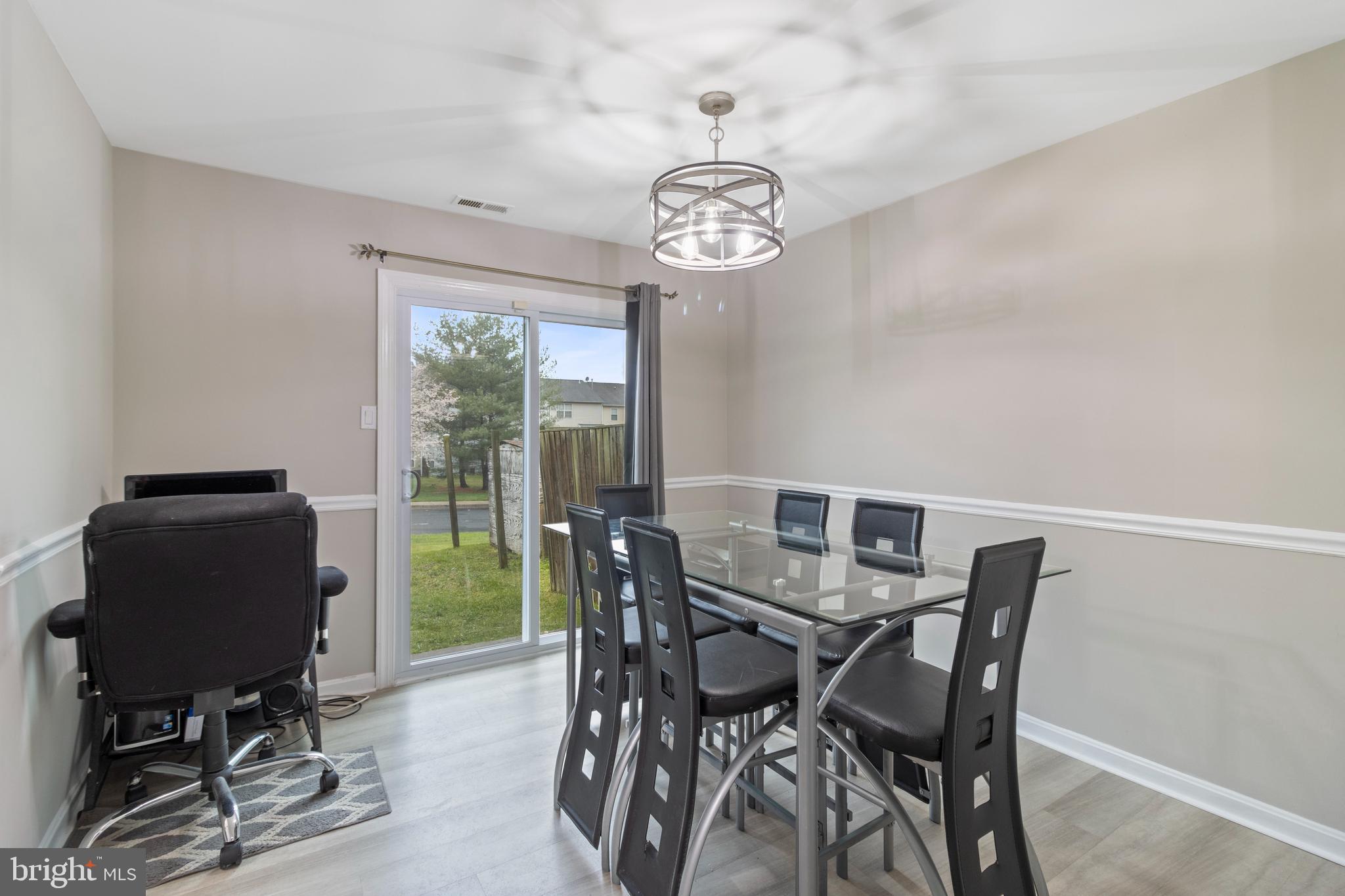 KINGS POINT - Residential