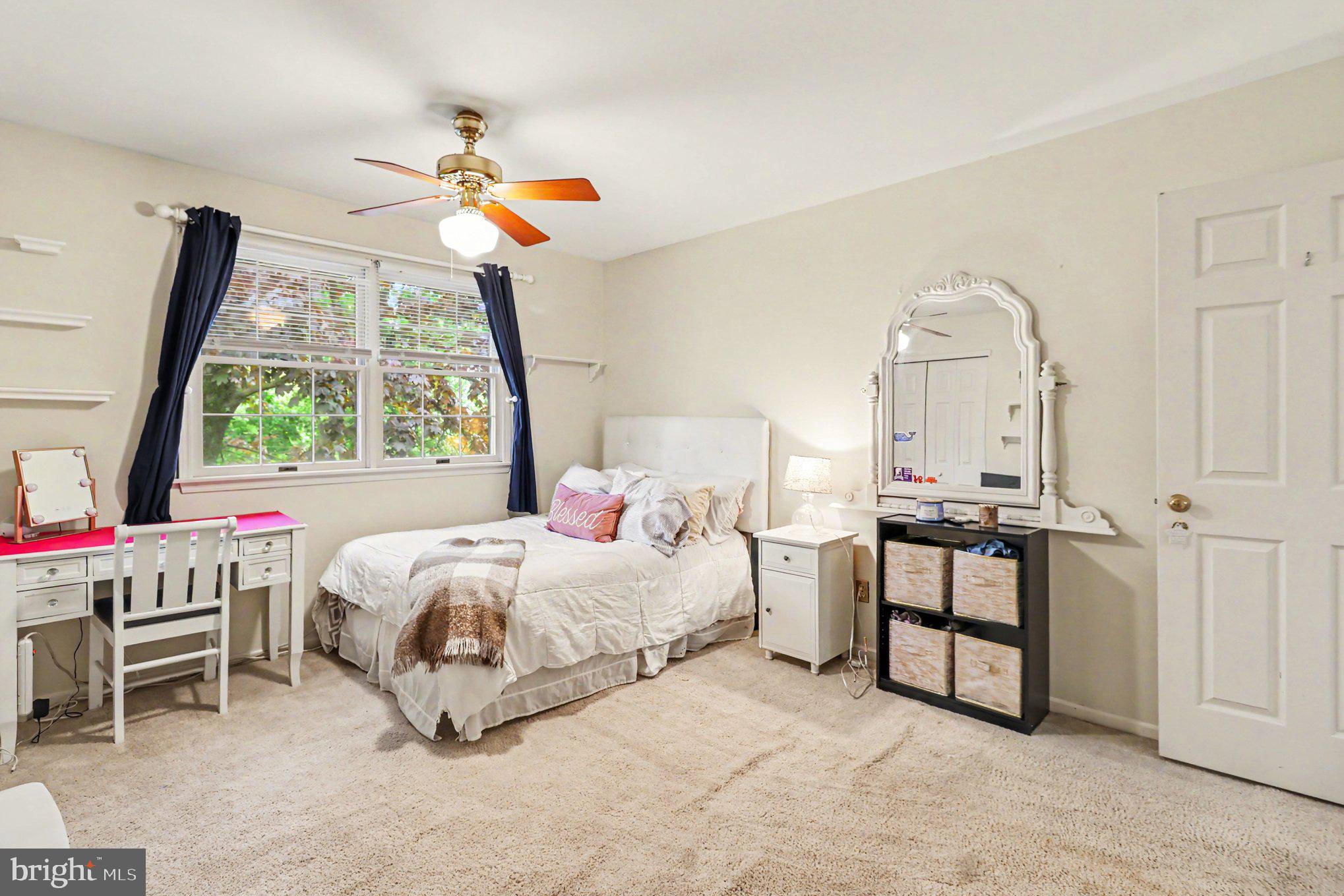 CREEKSIDE AT BLUE BELL - Residential