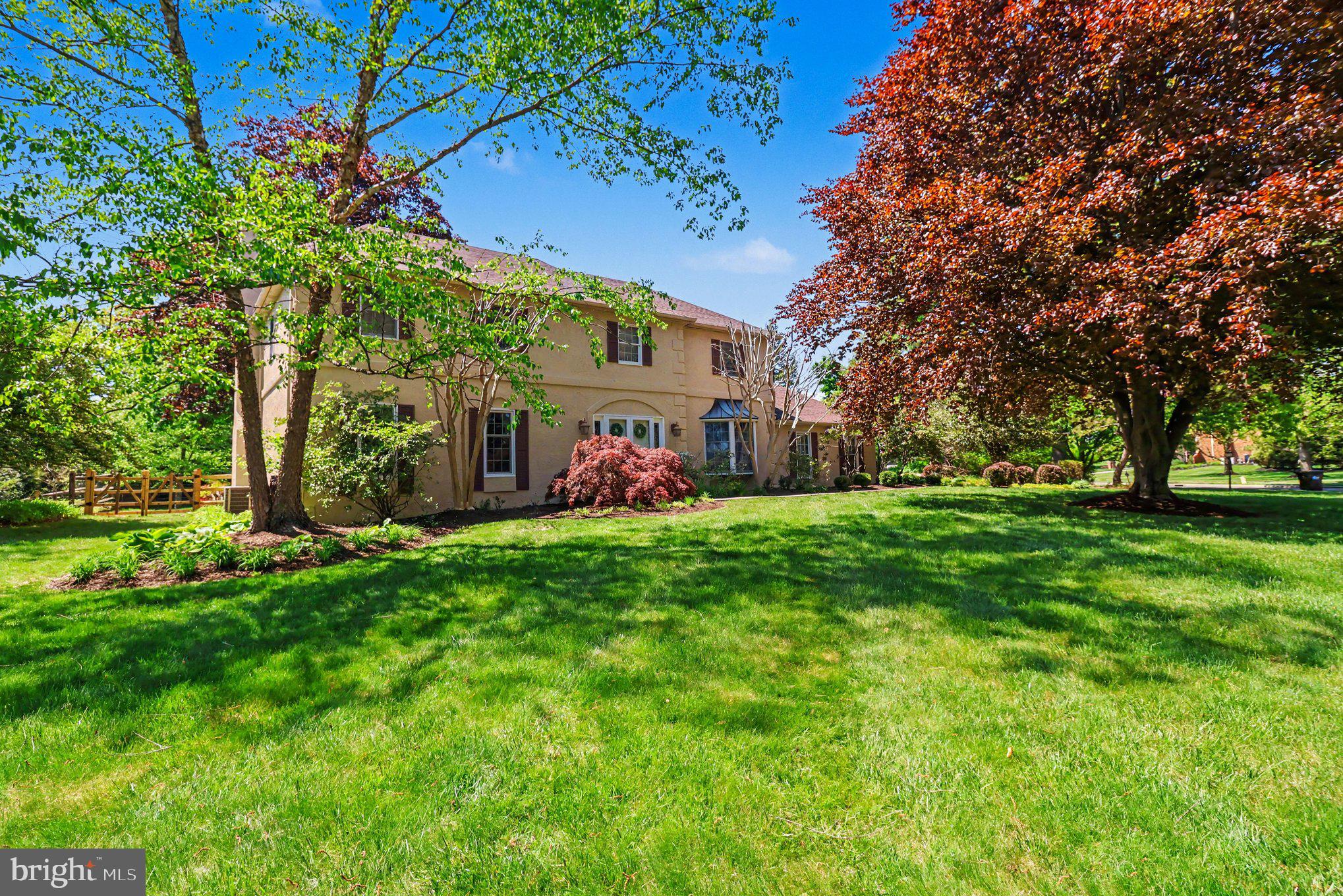 CREEKSIDE AT BLUE BELL - Residential
