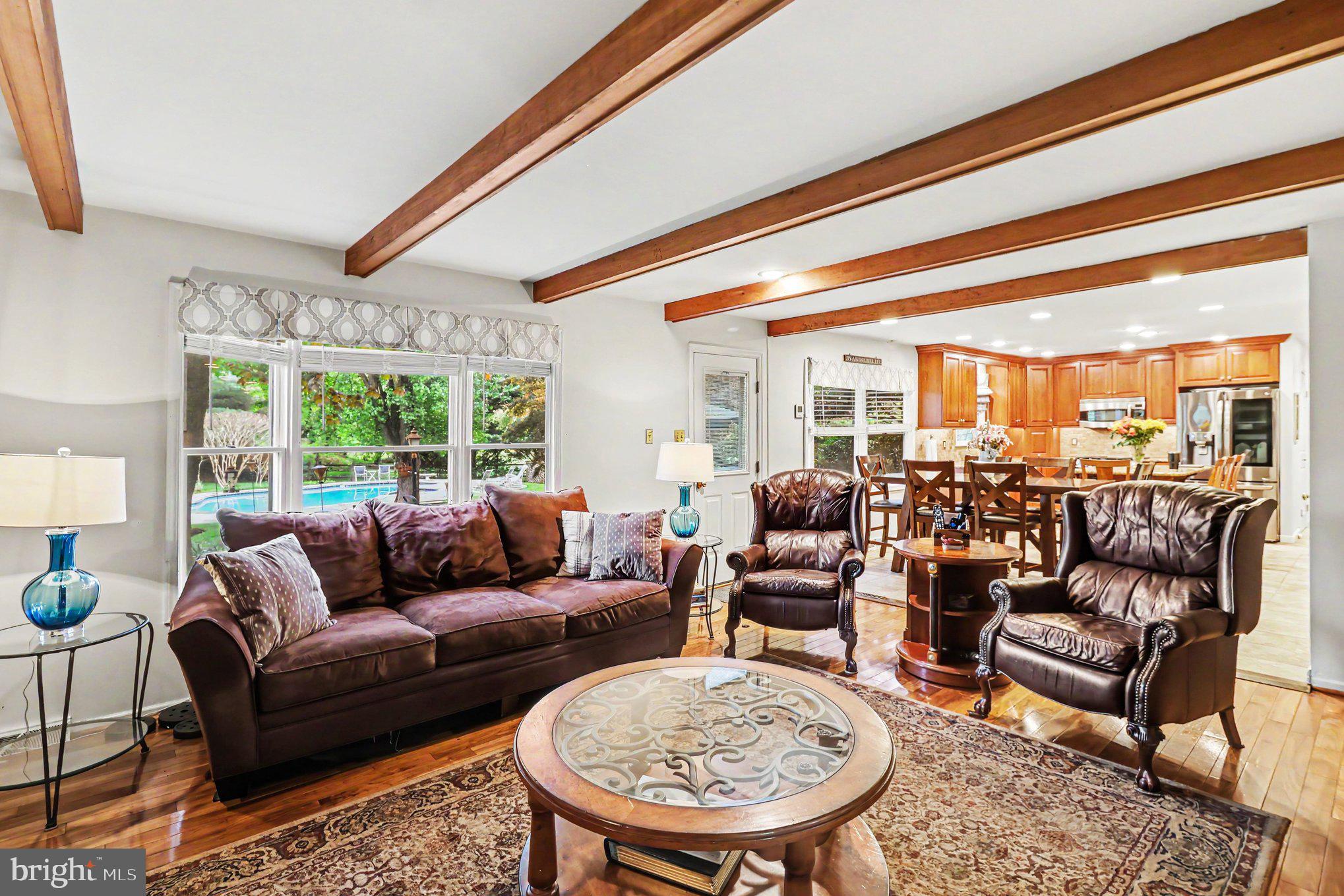 CREEKSIDE AT BLUE BELL - Residential