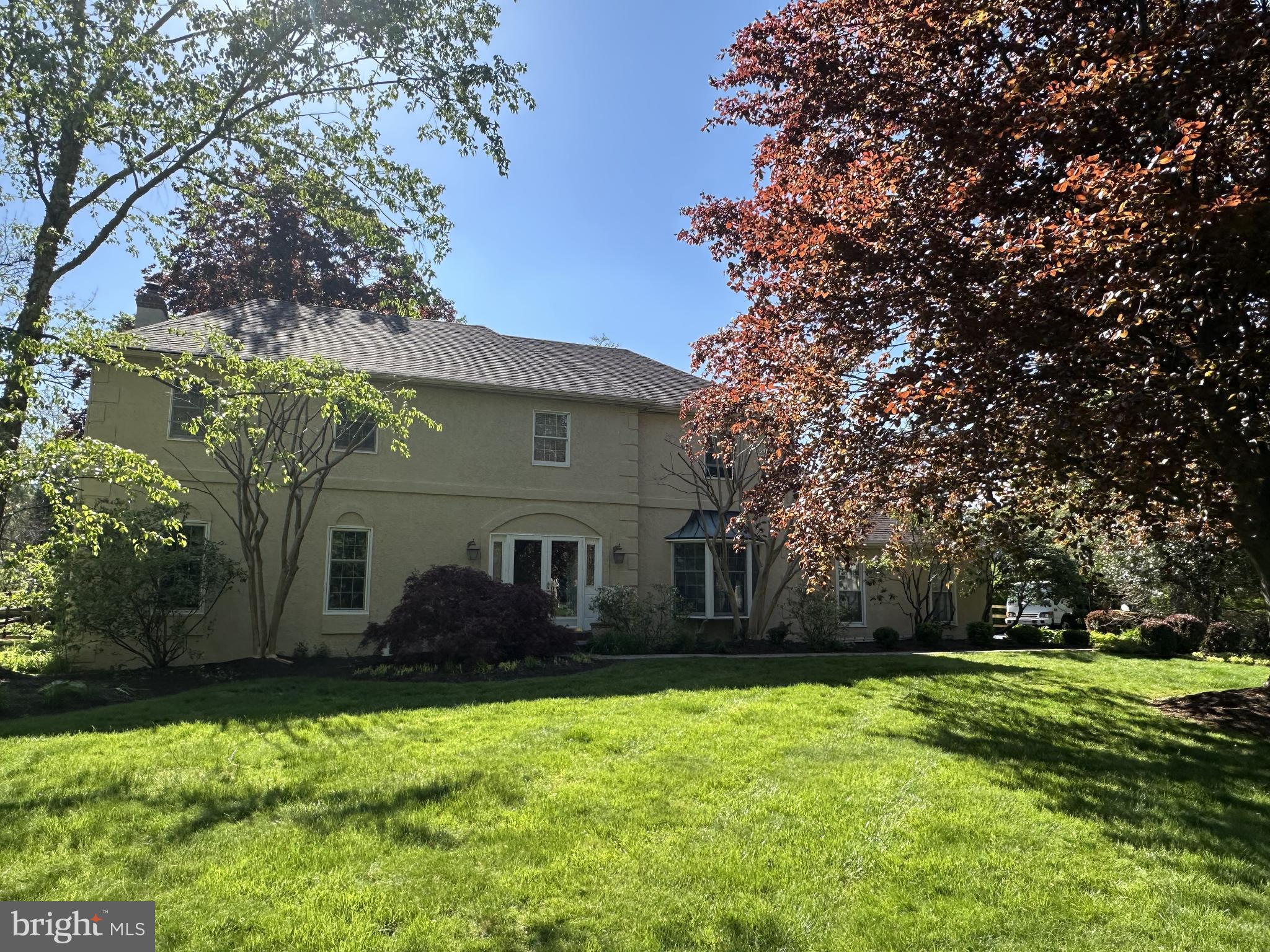 450 DUNDEE DRIVE