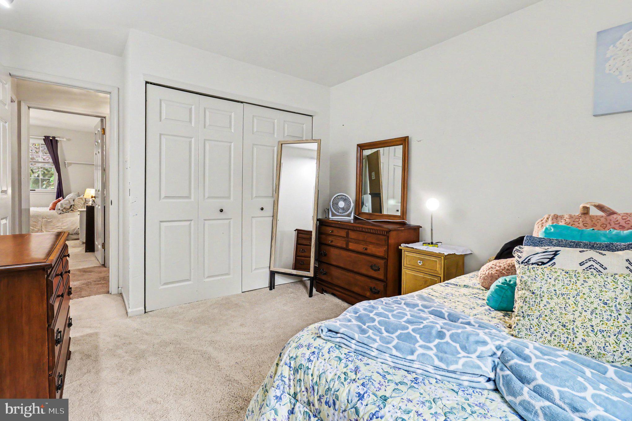 CREEKSIDE AT BLUE BELL - Residential