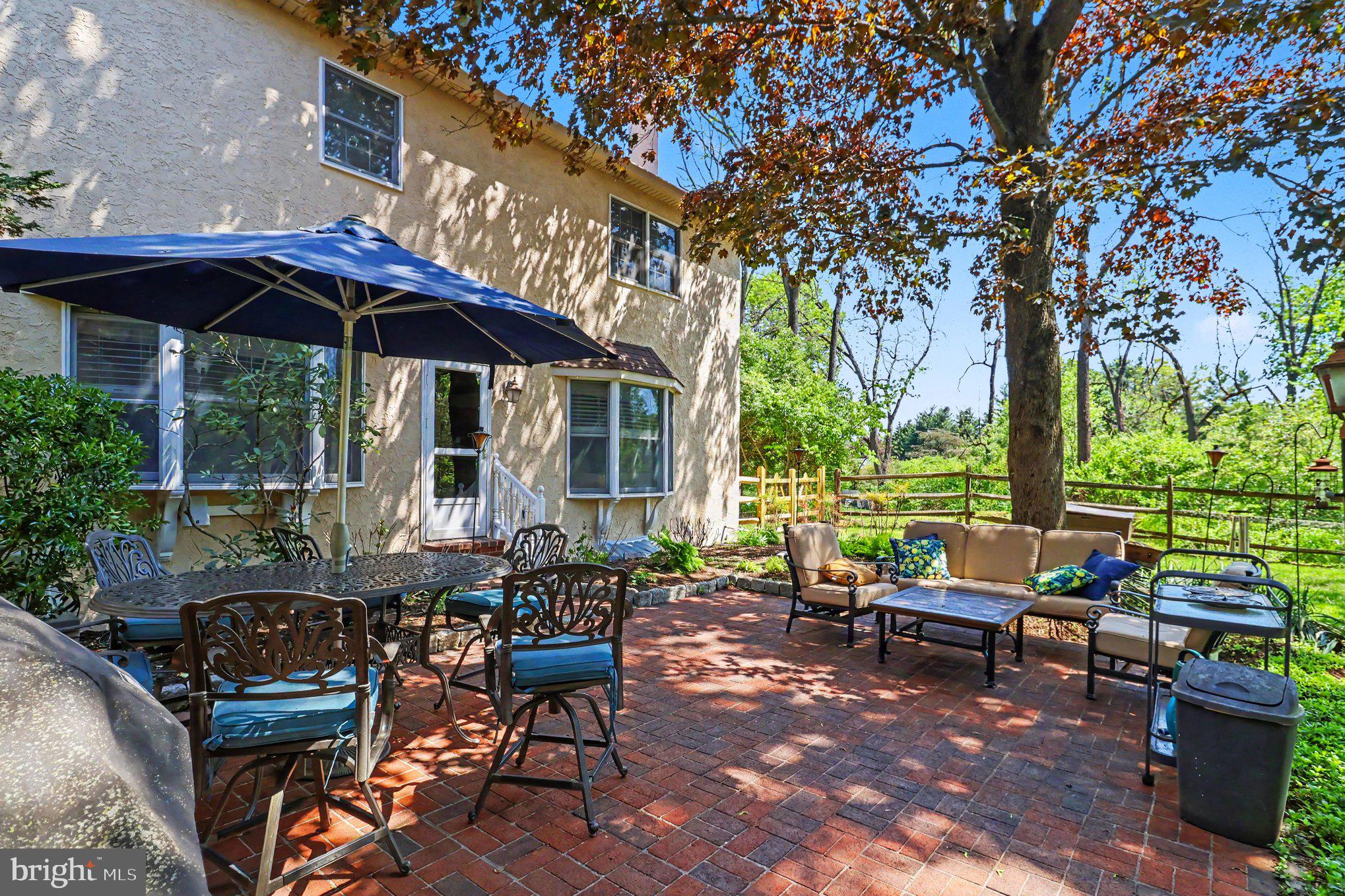 CREEKSIDE AT BLUE BELL - Residential
