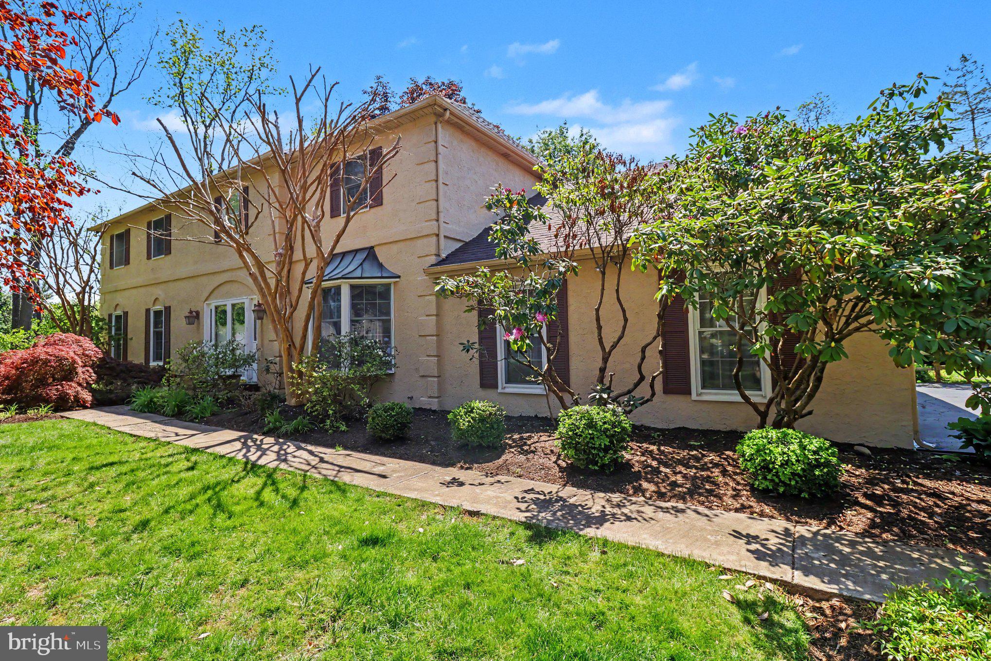 CREEKSIDE AT BLUE BELL - Residential