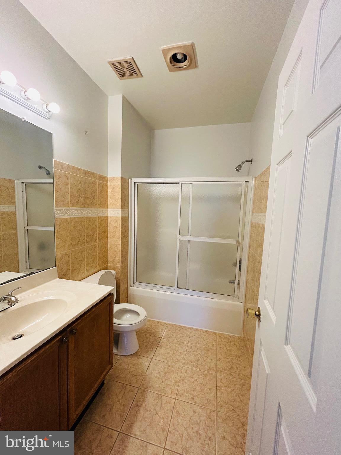 WATERSIDE - Residential Lease