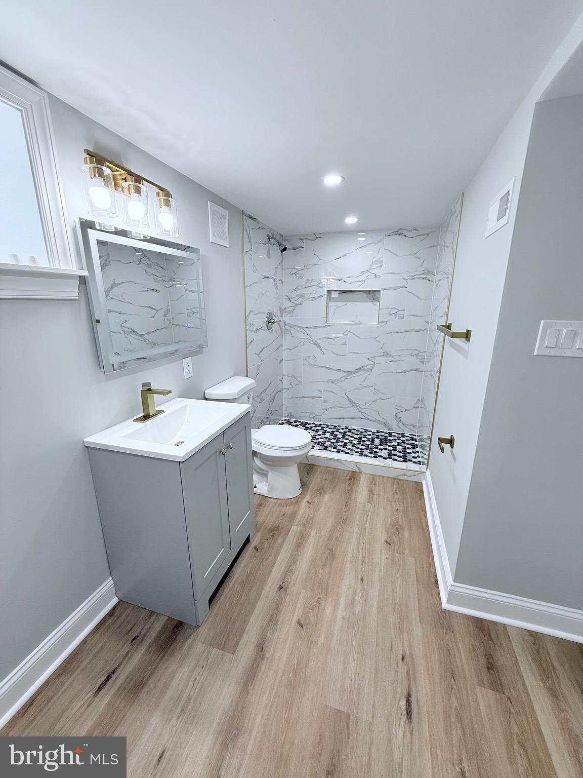 GERMANTOWN - Residential