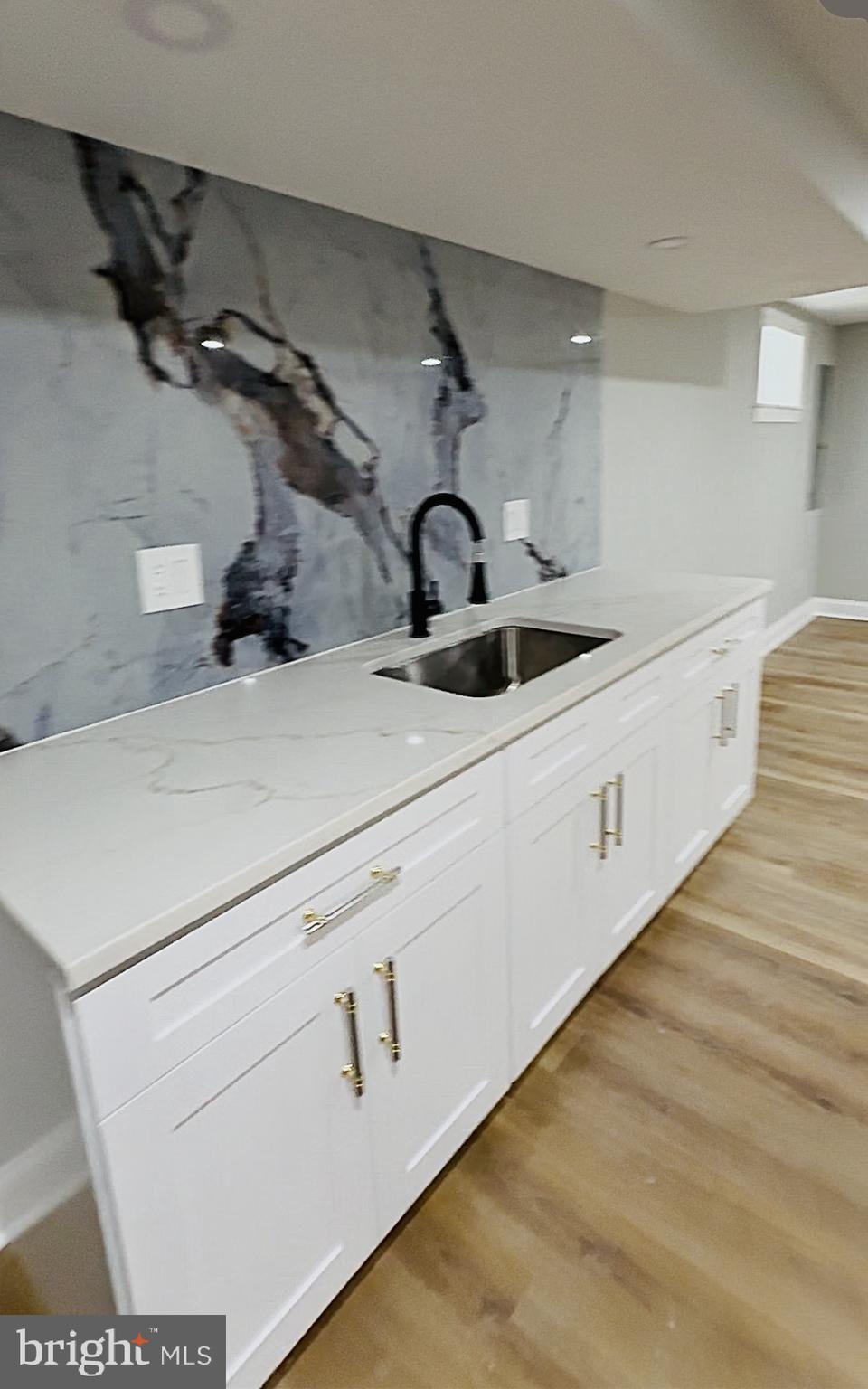 GERMANTOWN - Residential