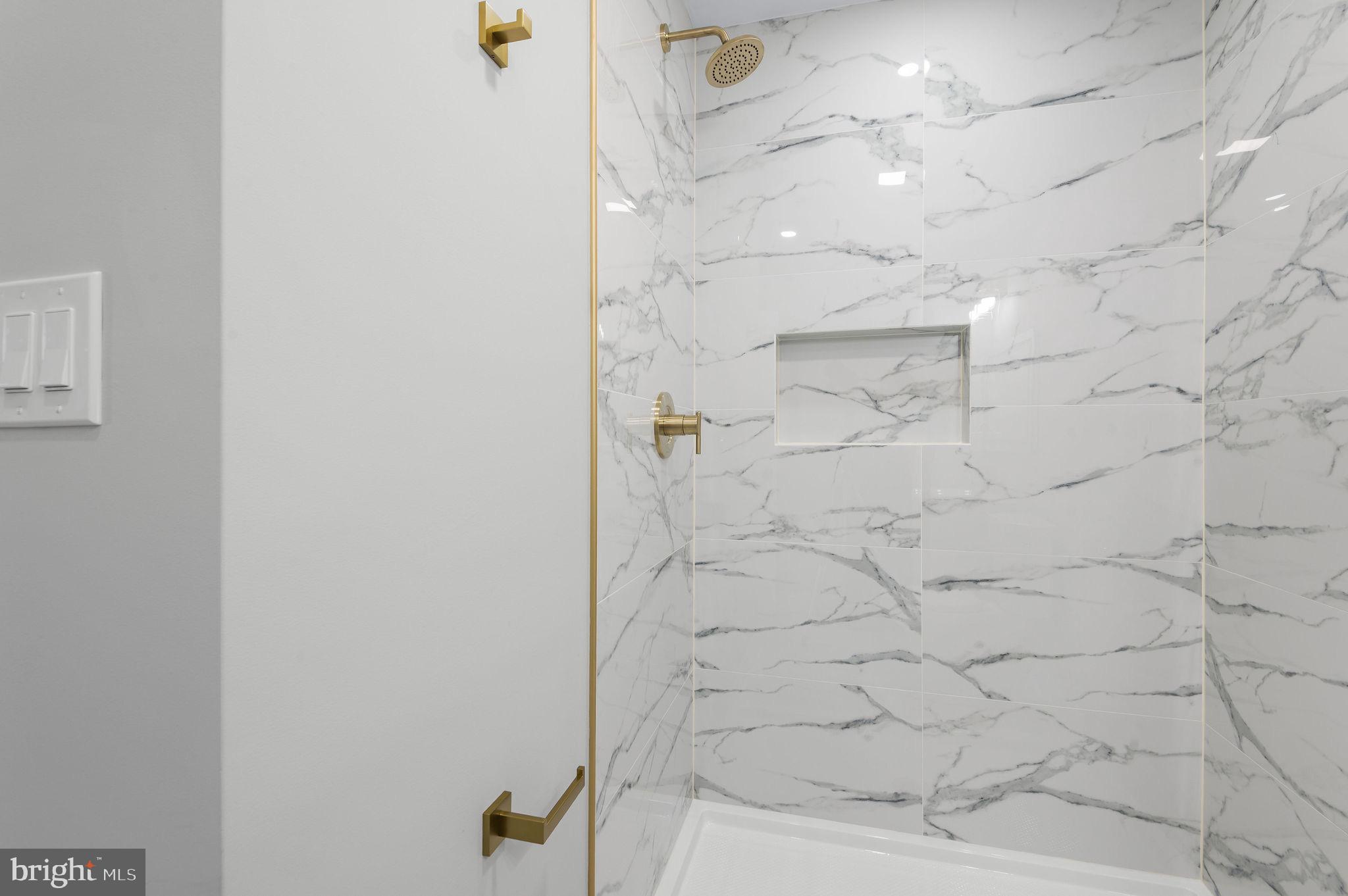 GERMANTOWN - Residential