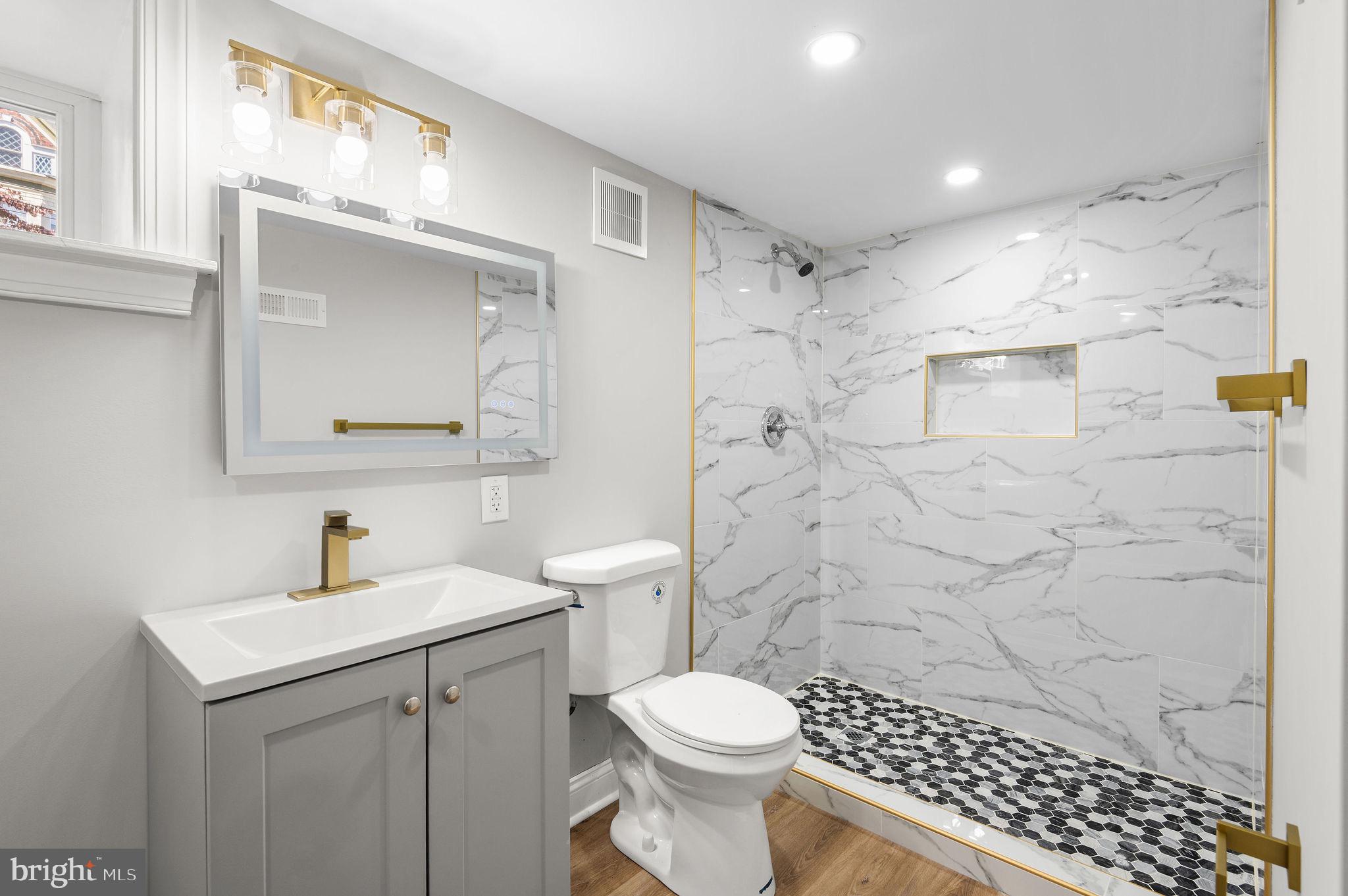 GERMANTOWN - Residential