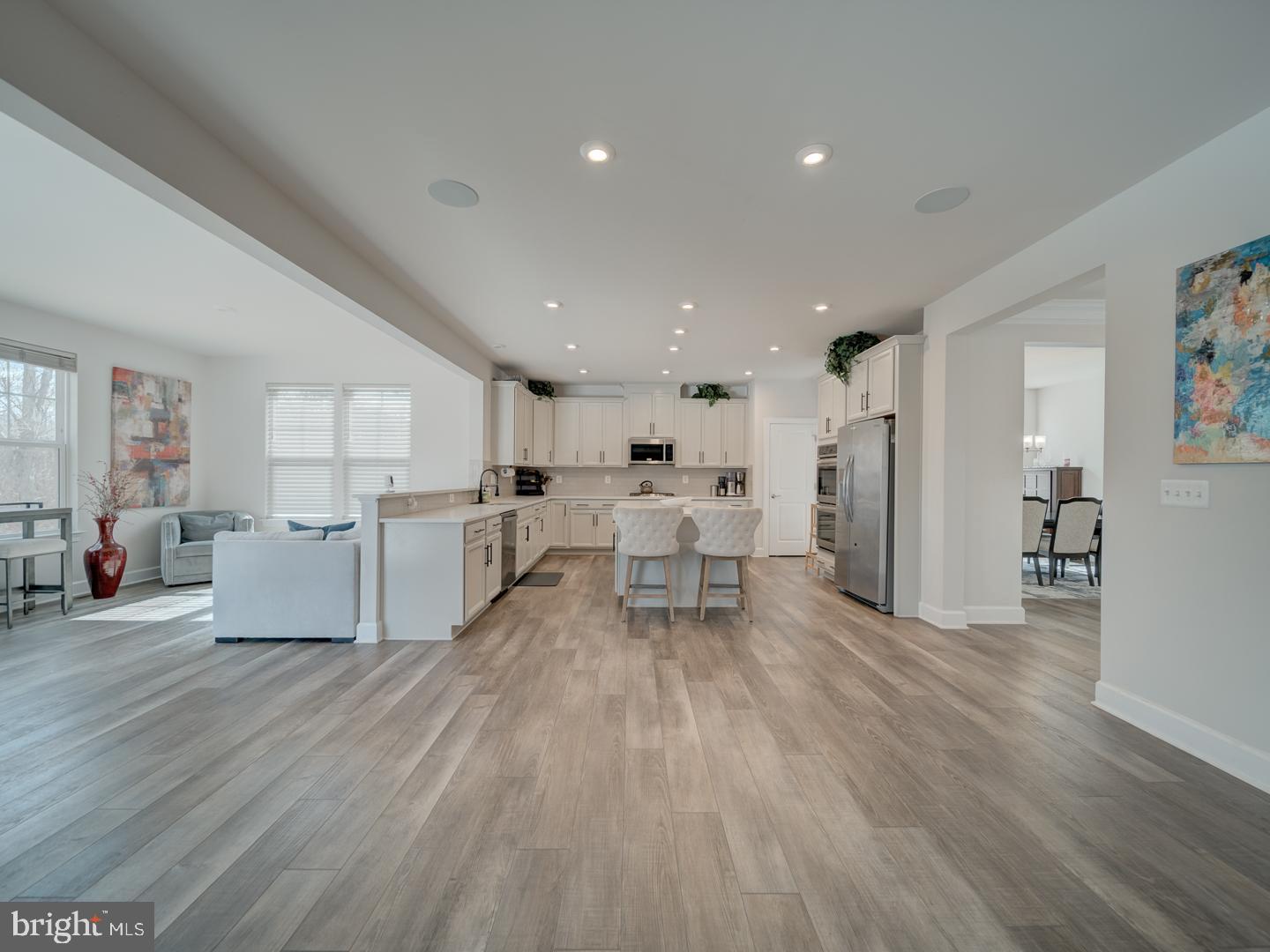 BRADLEY SQUARE - Residential