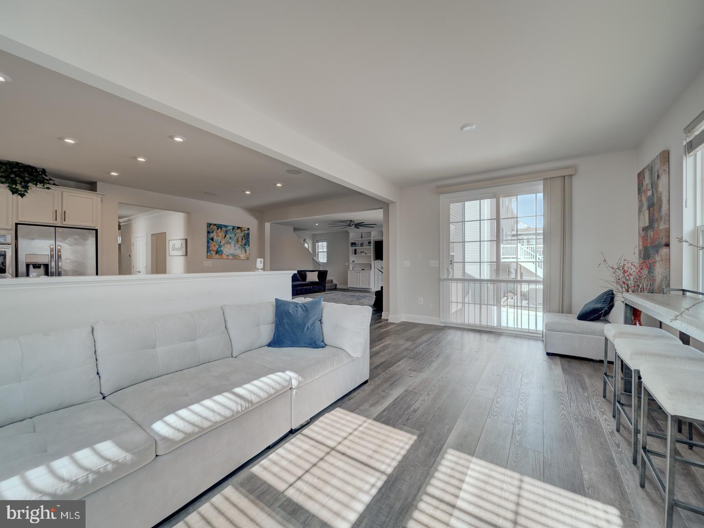 BRADLEY SQUARE - Residential