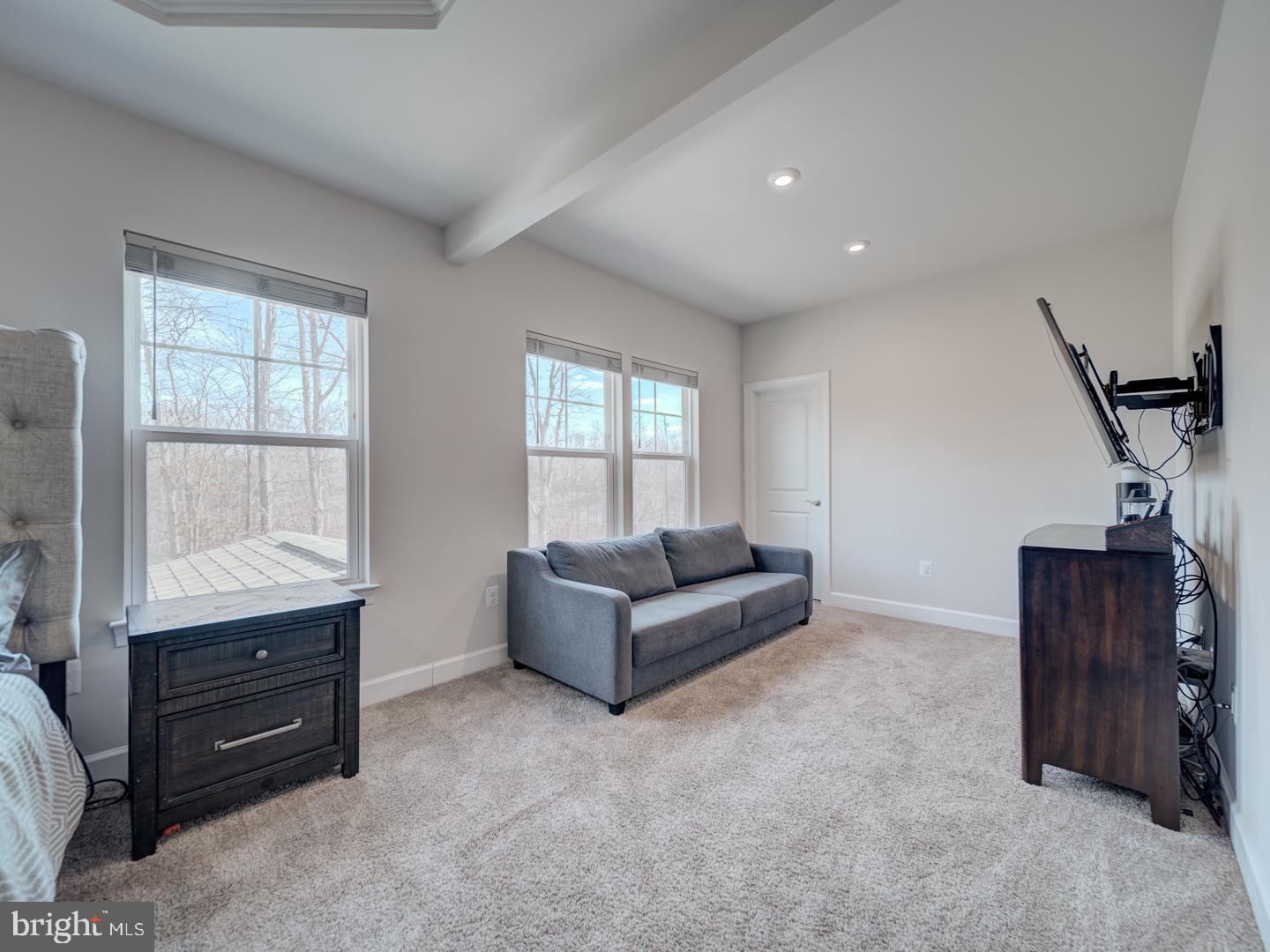 BRADLEY SQUARE - Residential