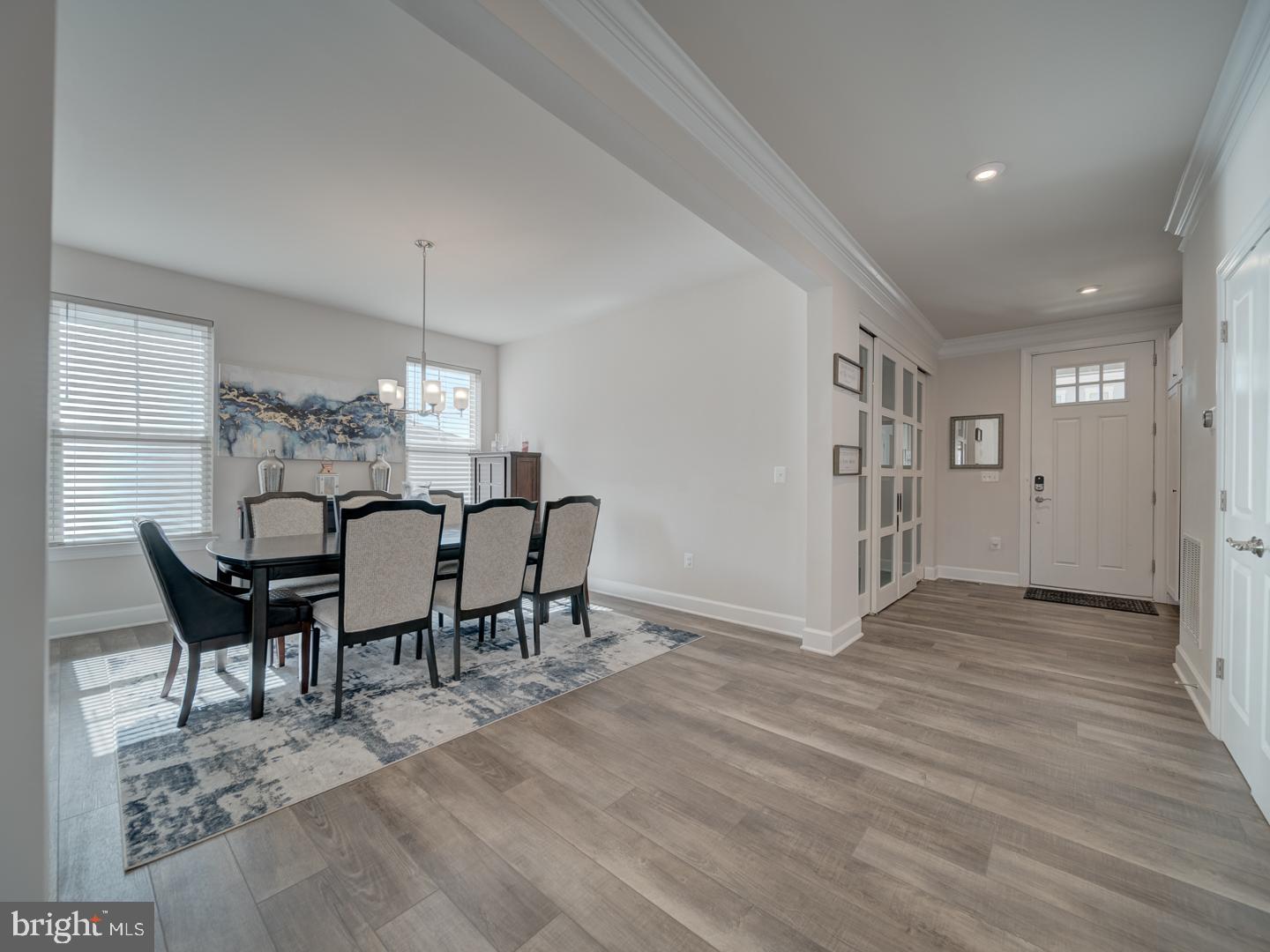 BRADLEY SQUARE - Residential