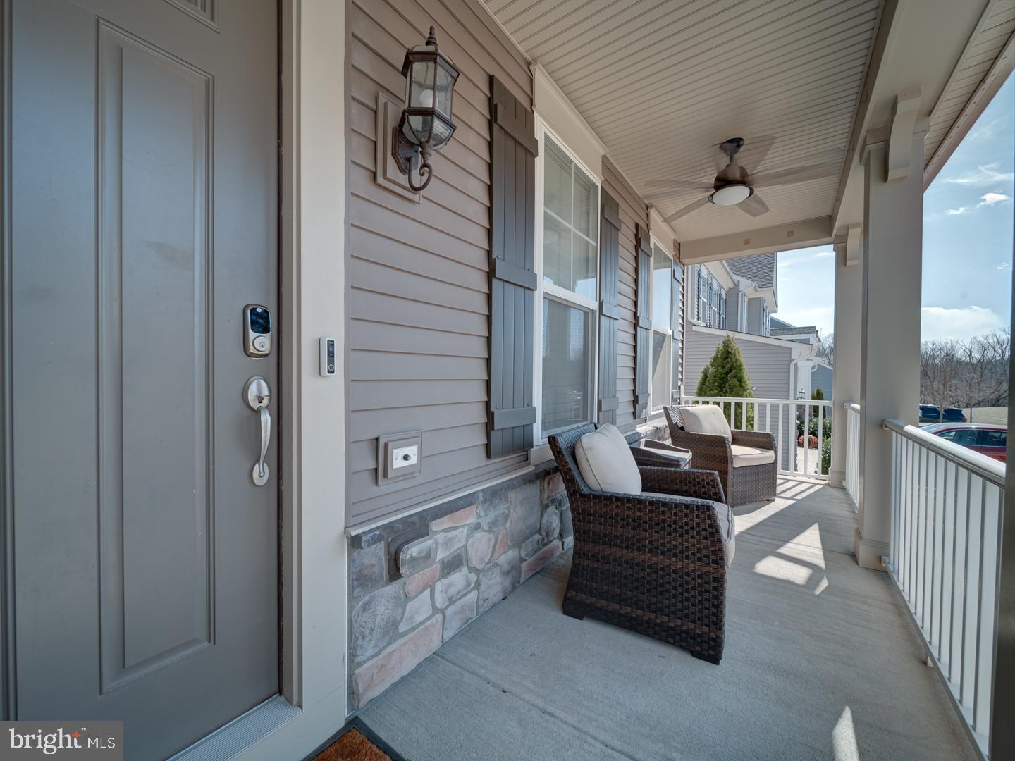 BRADLEY SQUARE - Residential