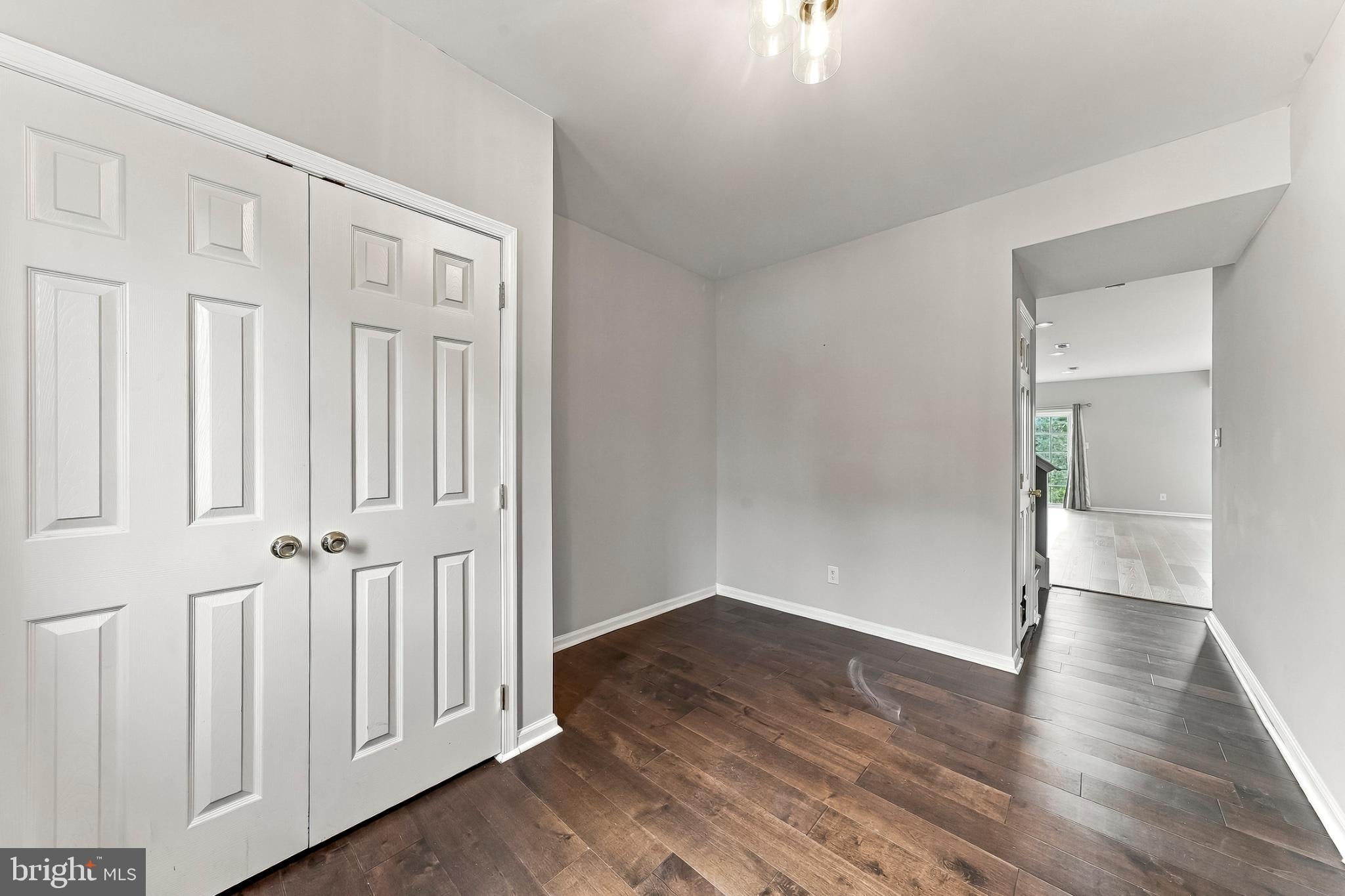 67 NARRAGANSETT LANE