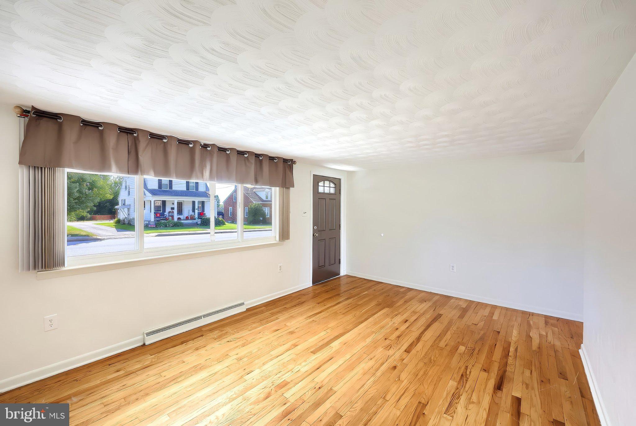 11 MAYFIELD STREET