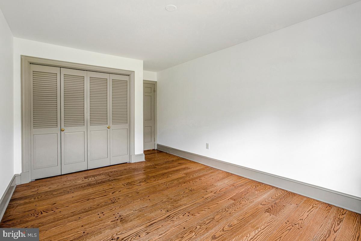 CARROLLYN MANOR - Residential