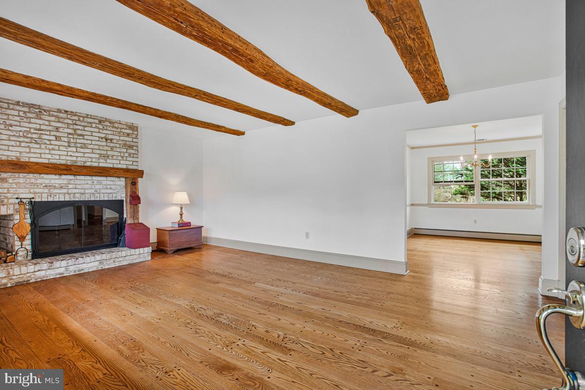 CARROLLYN MANOR - Residential