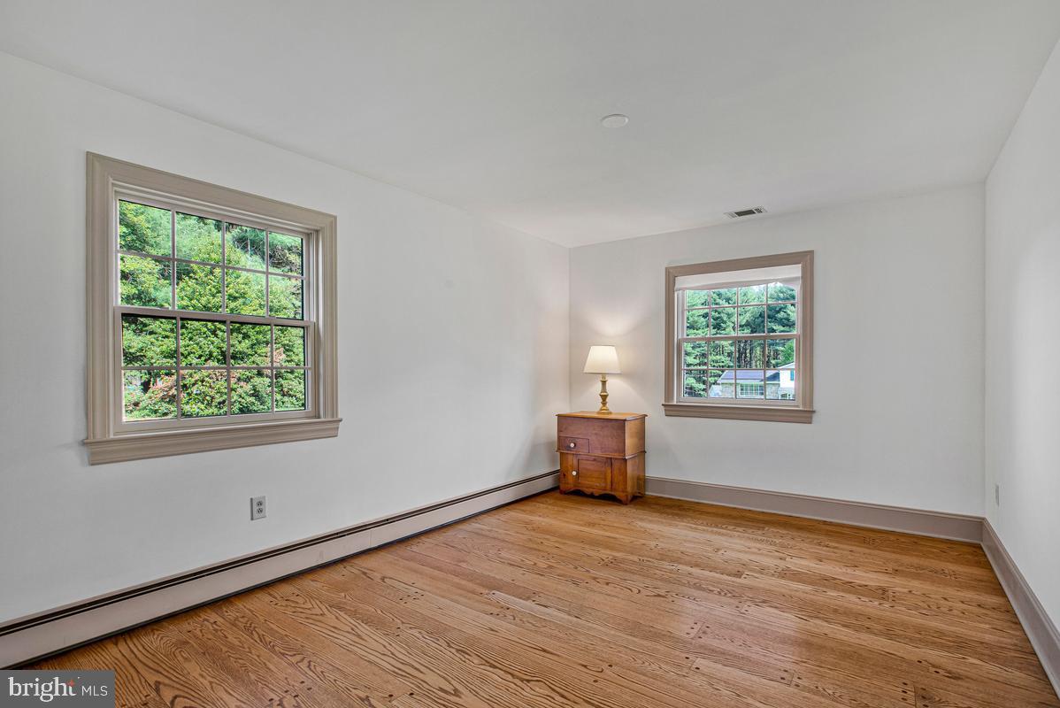 CARROLLYN MANOR - Residential