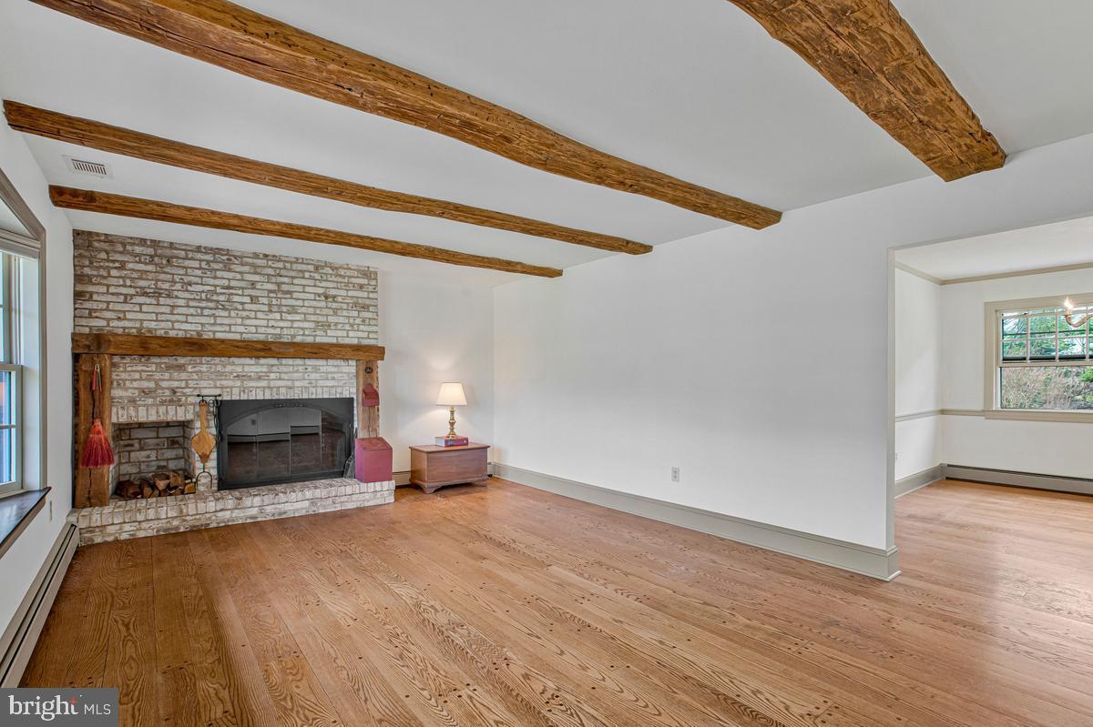 CARROLLYN MANOR - Residential