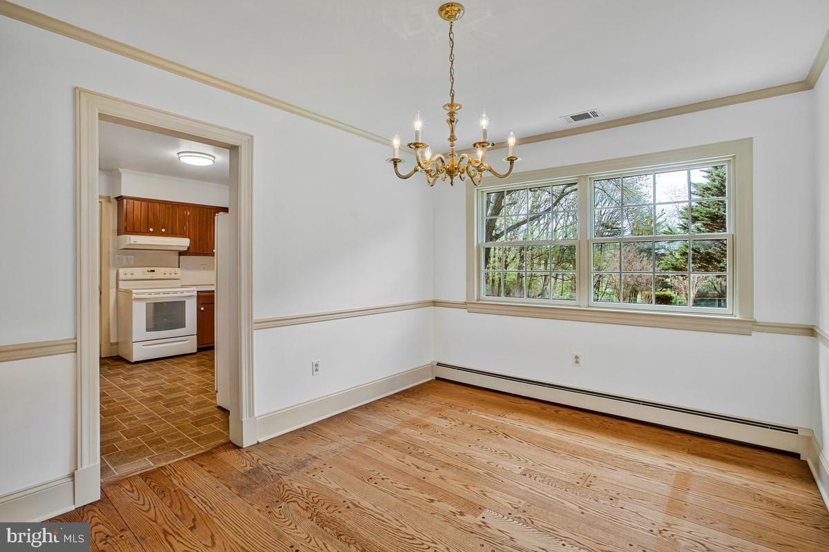 CARROLLYN MANOR - Residential