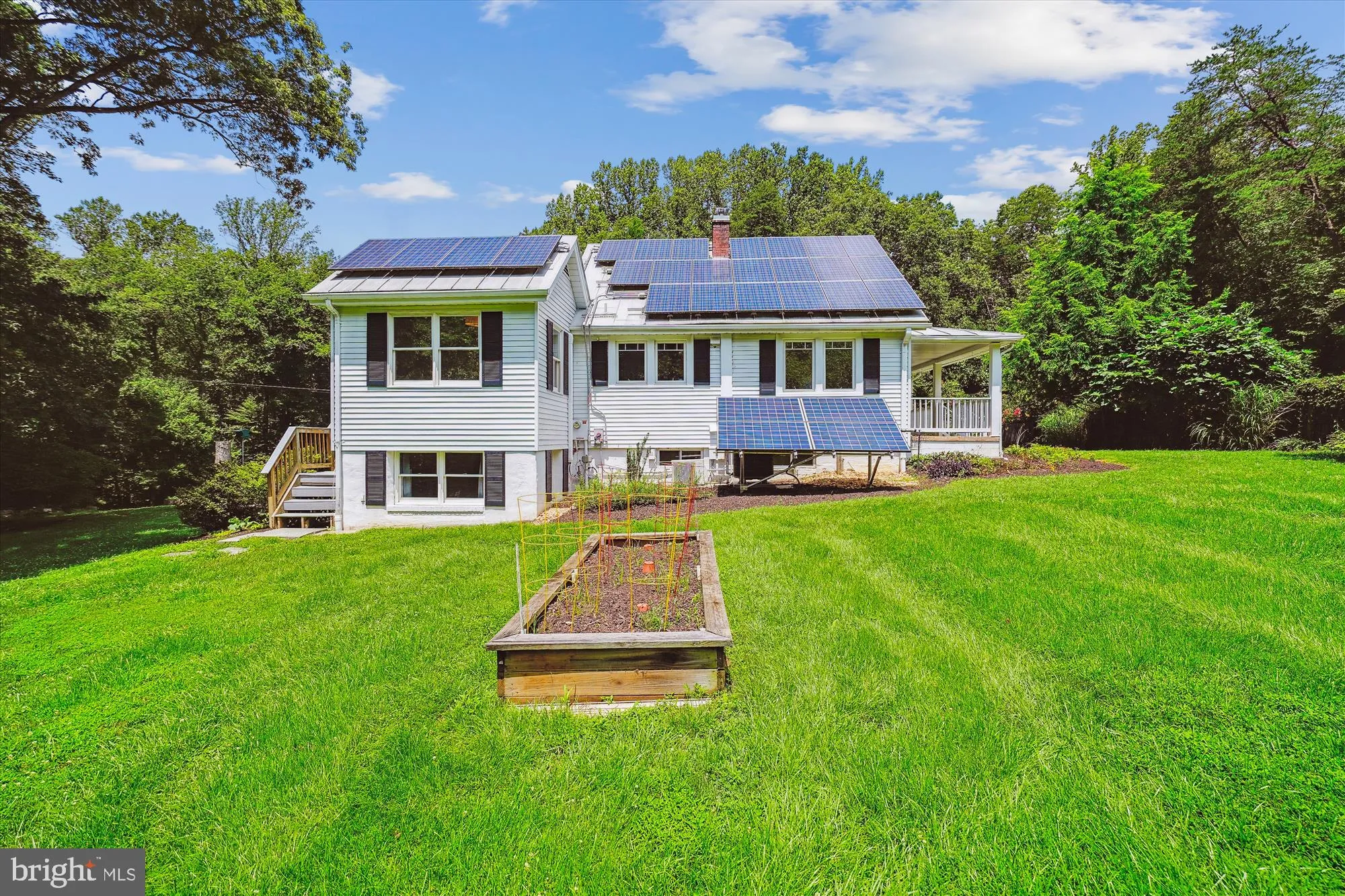 Clifton, Virginia 20124, United States, 4 Bedrooms Bedrooms, ,3 BathroomsBathrooms,Residential,Active,173960