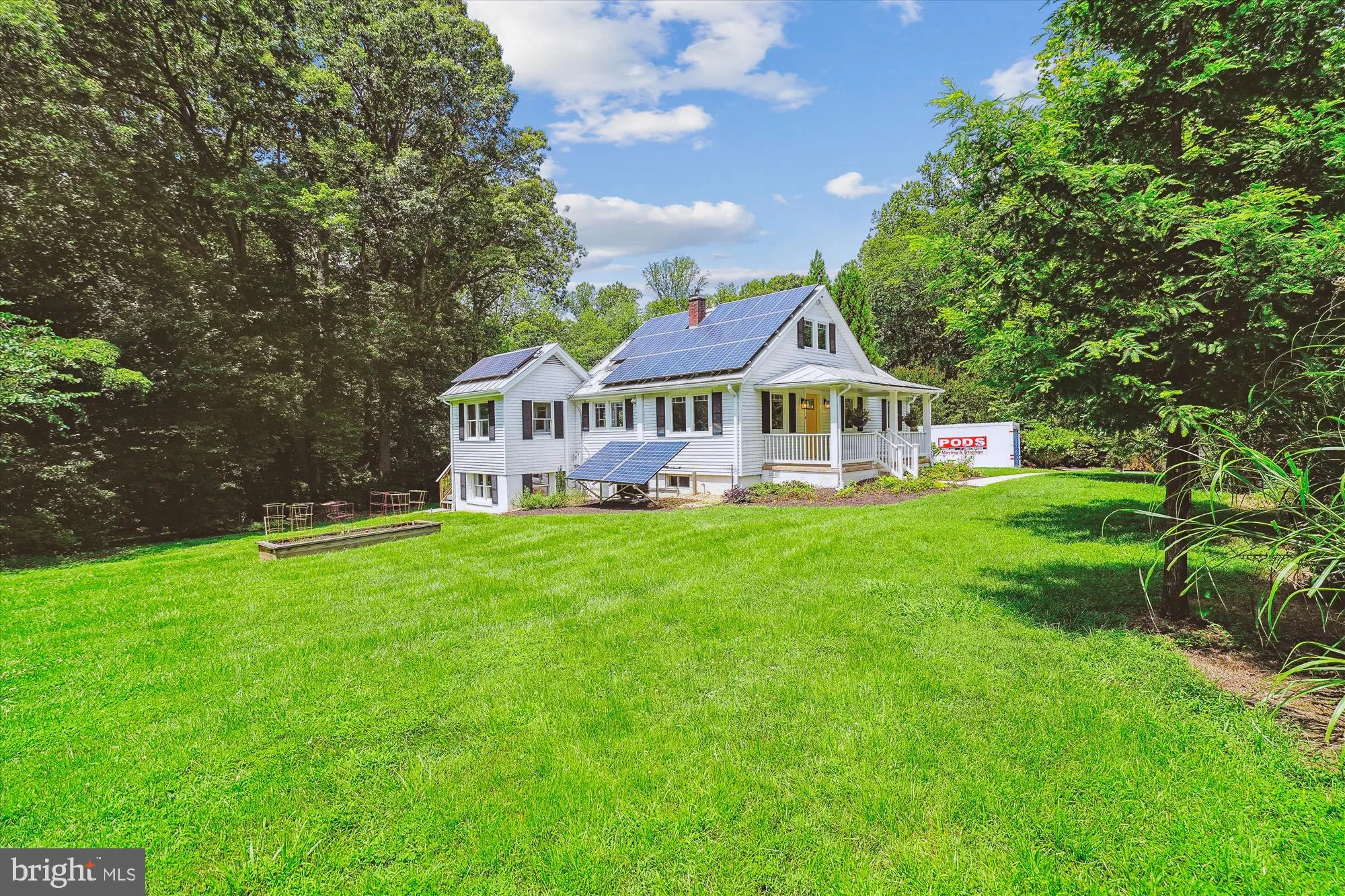 Clifton, Virginia 20124, United States, 4 Bedrooms Bedrooms, ,3 BathroomsBathrooms,Residential,Active,173960