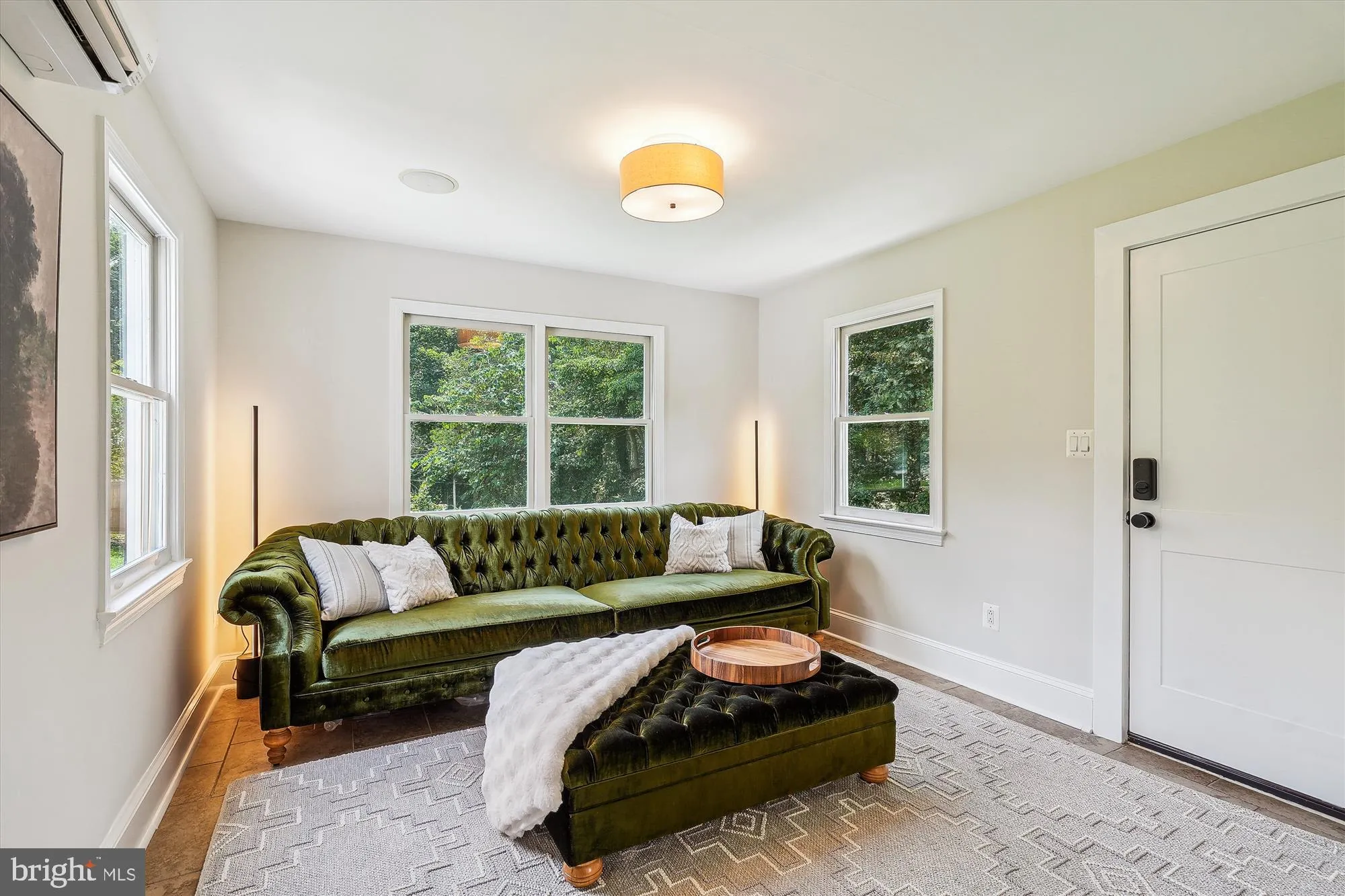 Clifton, Virginia 20124, United States, 4 Bedrooms Bedrooms, ,3 BathroomsBathrooms,Residential,Active,173960