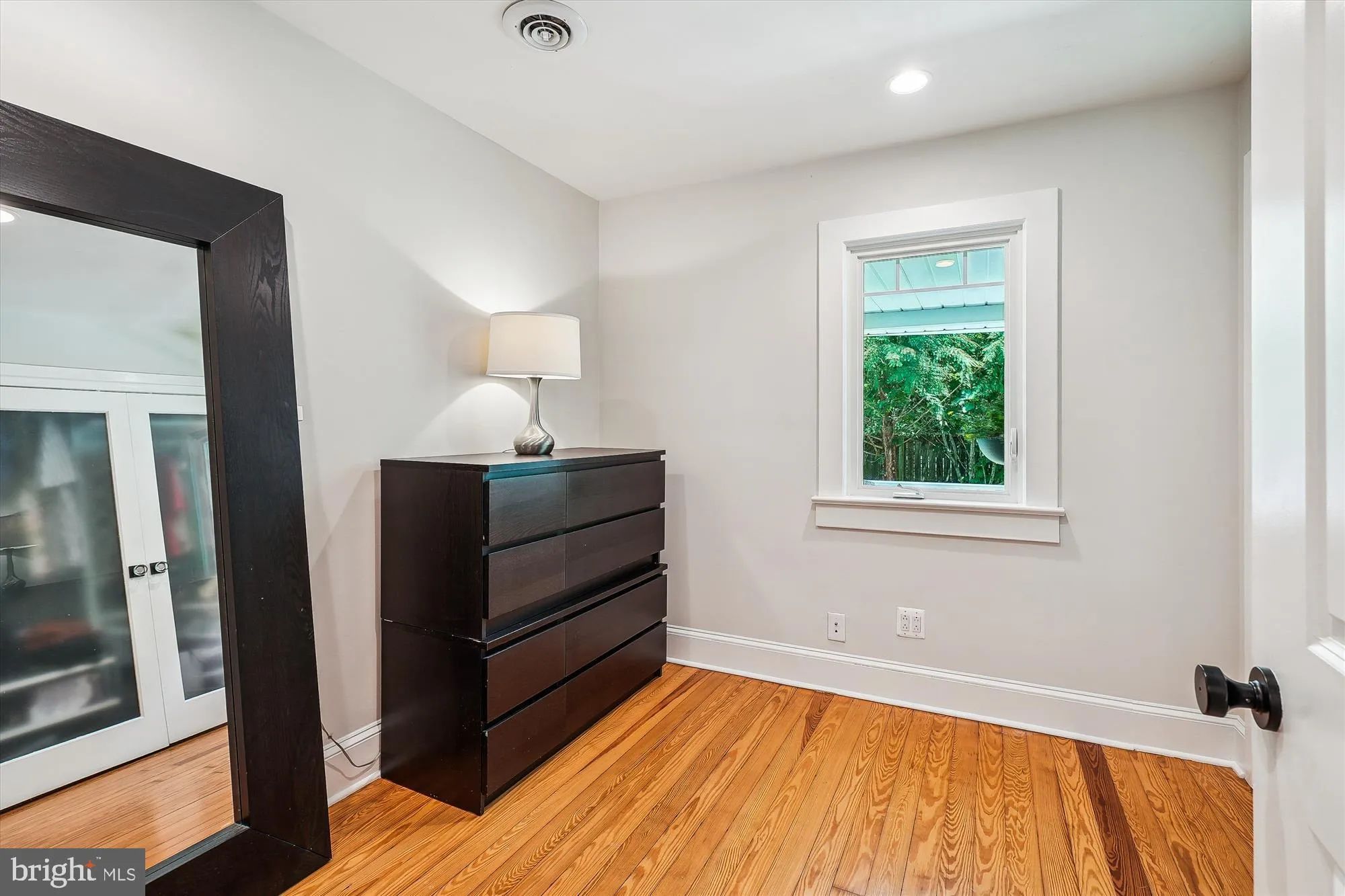 Clifton, Virginia 20124, United States, 4 Bedrooms Bedrooms, ,3 BathroomsBathrooms,Residential,Active,173960