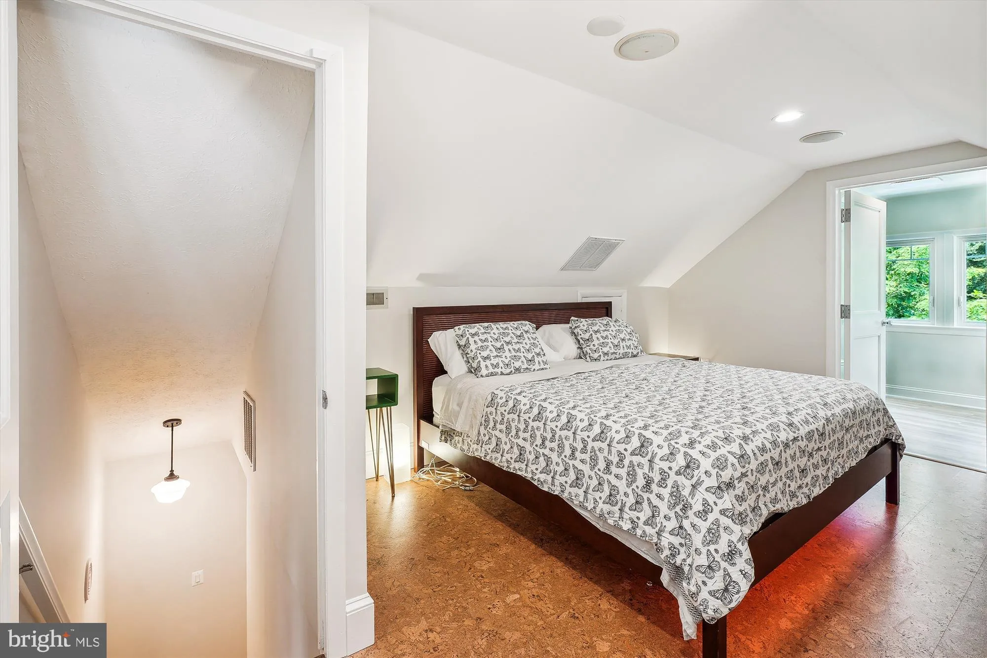 Clifton, Virginia 20124, United States, 4 Bedrooms Bedrooms, ,3 BathroomsBathrooms,Residential,Active,173960