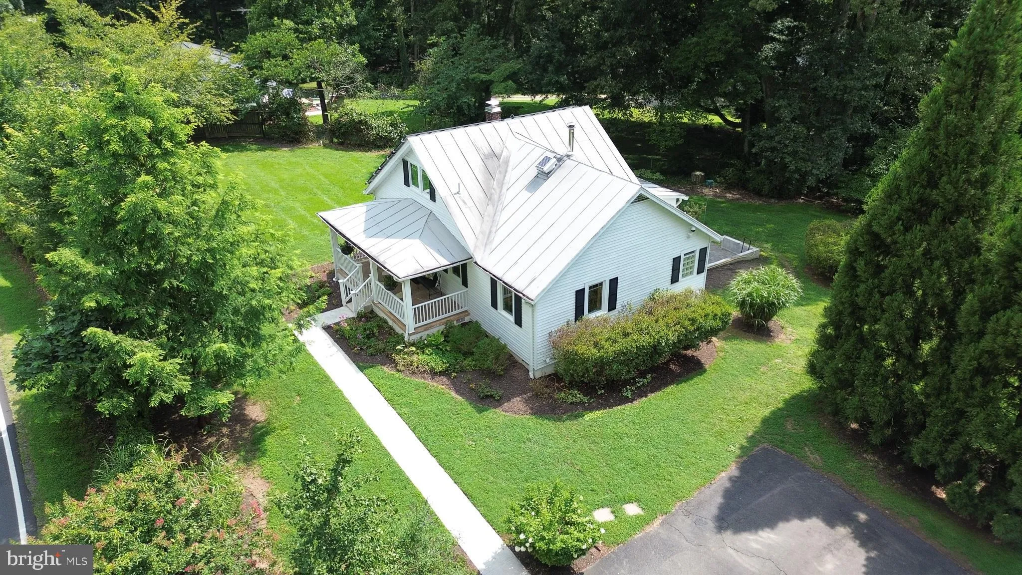 Clifton, Virginia 20124, United States, 4 Bedrooms Bedrooms, ,3 BathroomsBathrooms,Residential,Active,173960