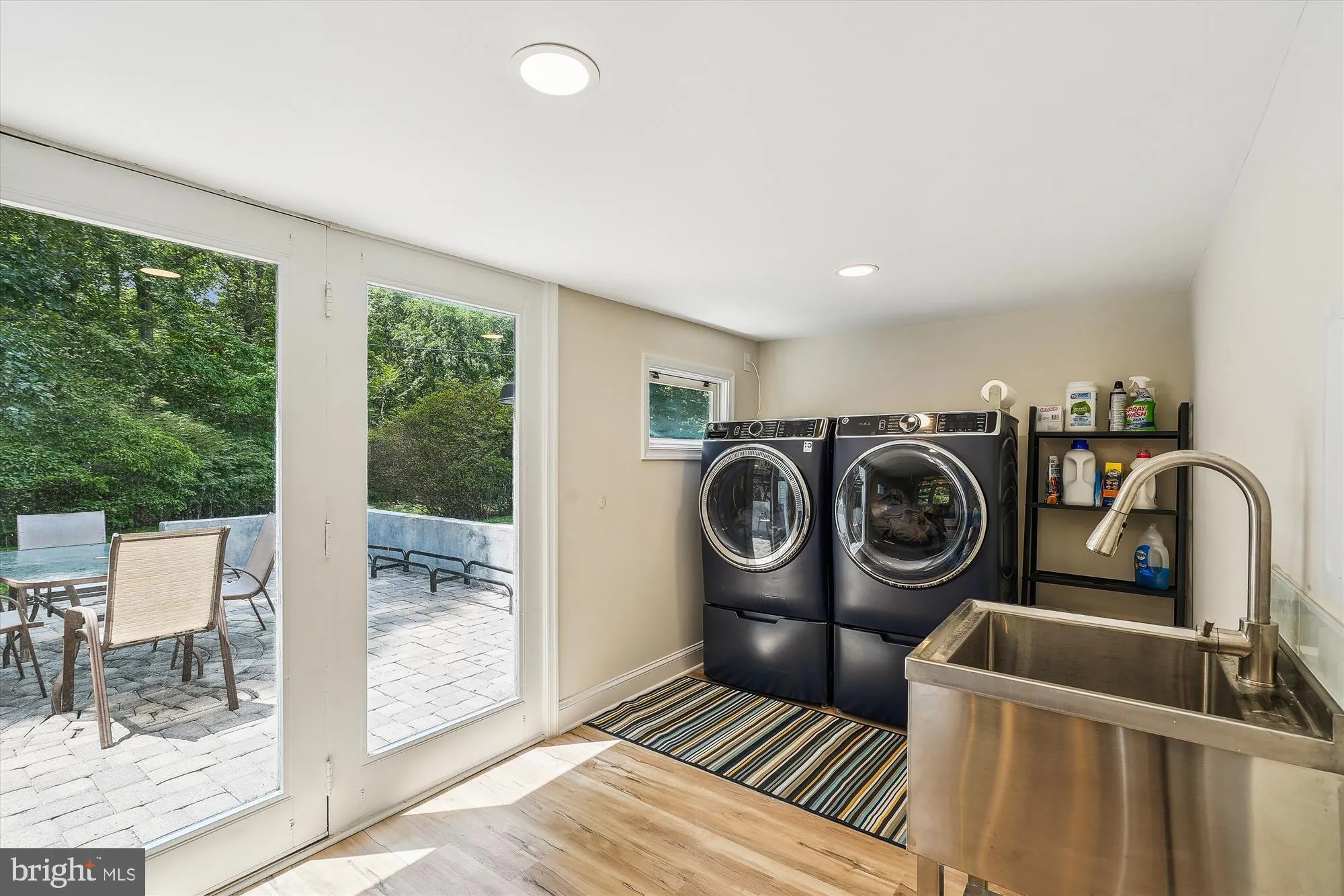 Clifton, Virginia 20124, United States, 4 Bedrooms Bedrooms, ,3 BathroomsBathrooms,Residential,Active,173960