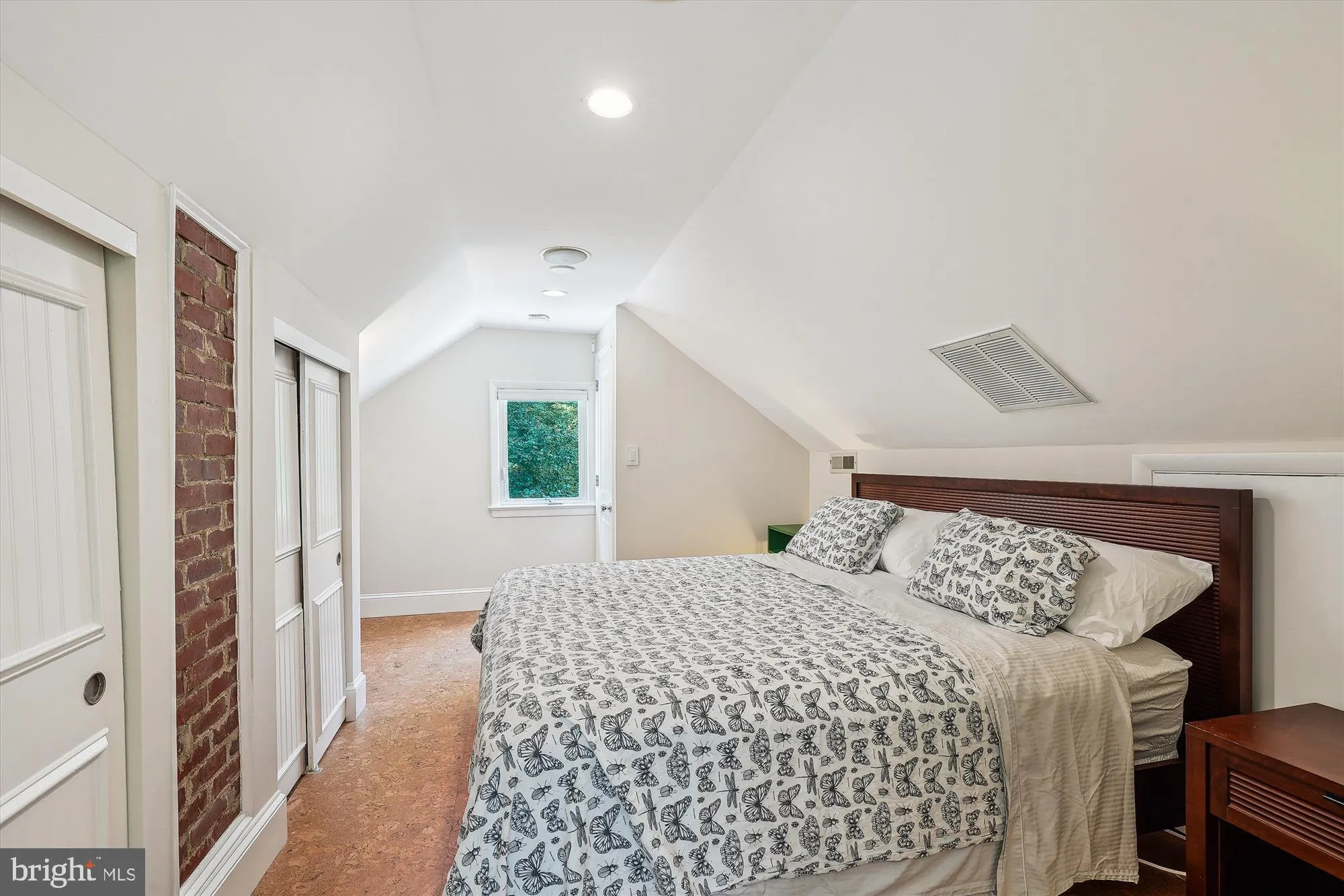 Clifton, Virginia 20124, United States, 4 Bedrooms Bedrooms, ,3 BathroomsBathrooms,Residential,Active,173960