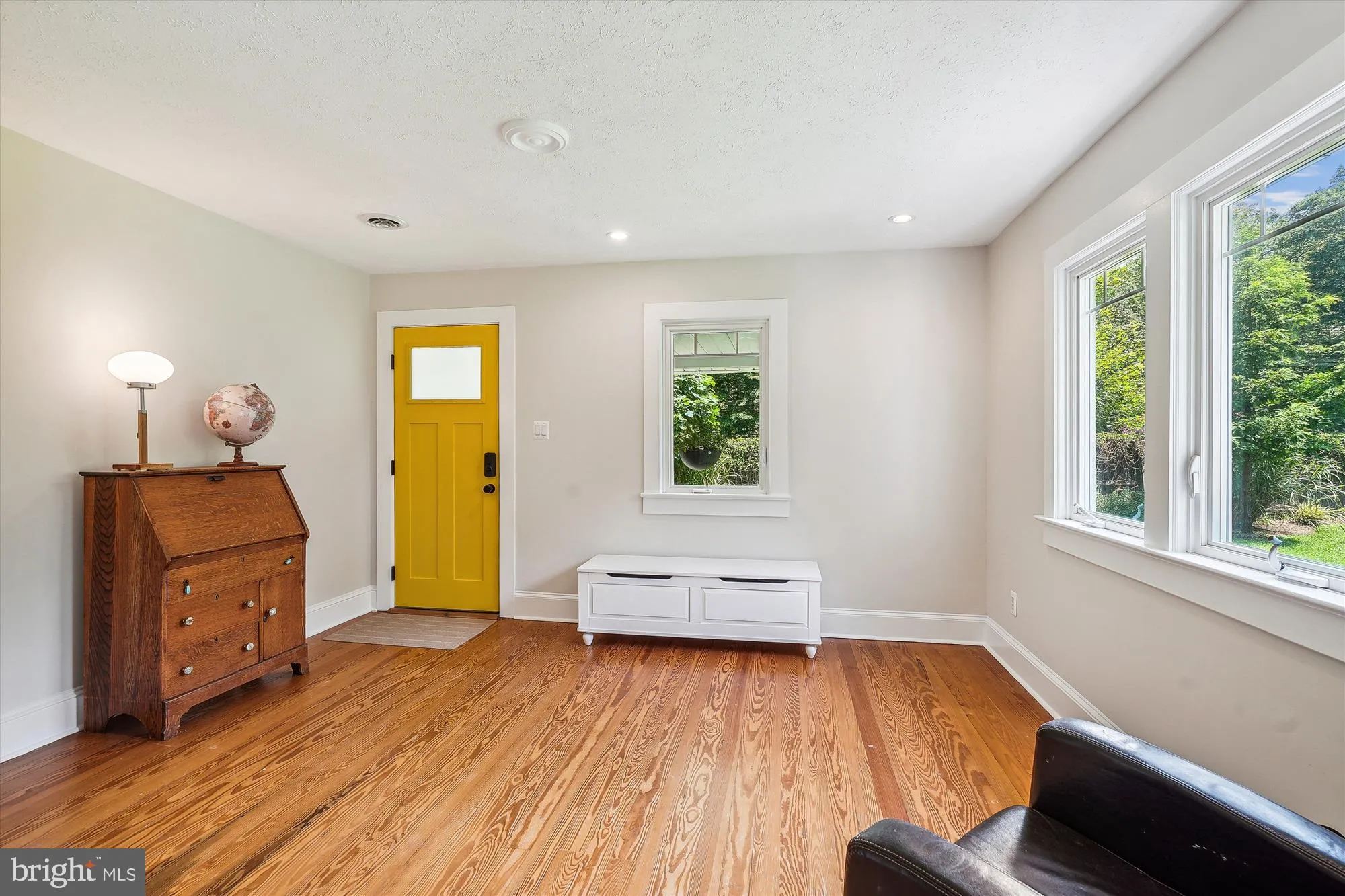 Clifton, Virginia 20124, United States, 4 Bedrooms Bedrooms, ,3 BathroomsBathrooms,Residential,Active,173960