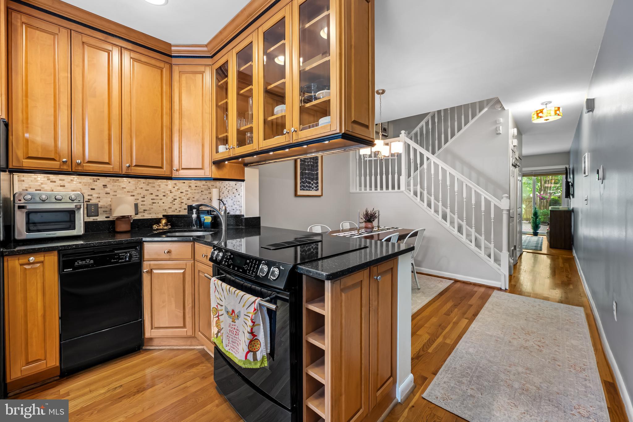 BARRE CIRCLE HISTORIC DISTRICT - Residential Lease