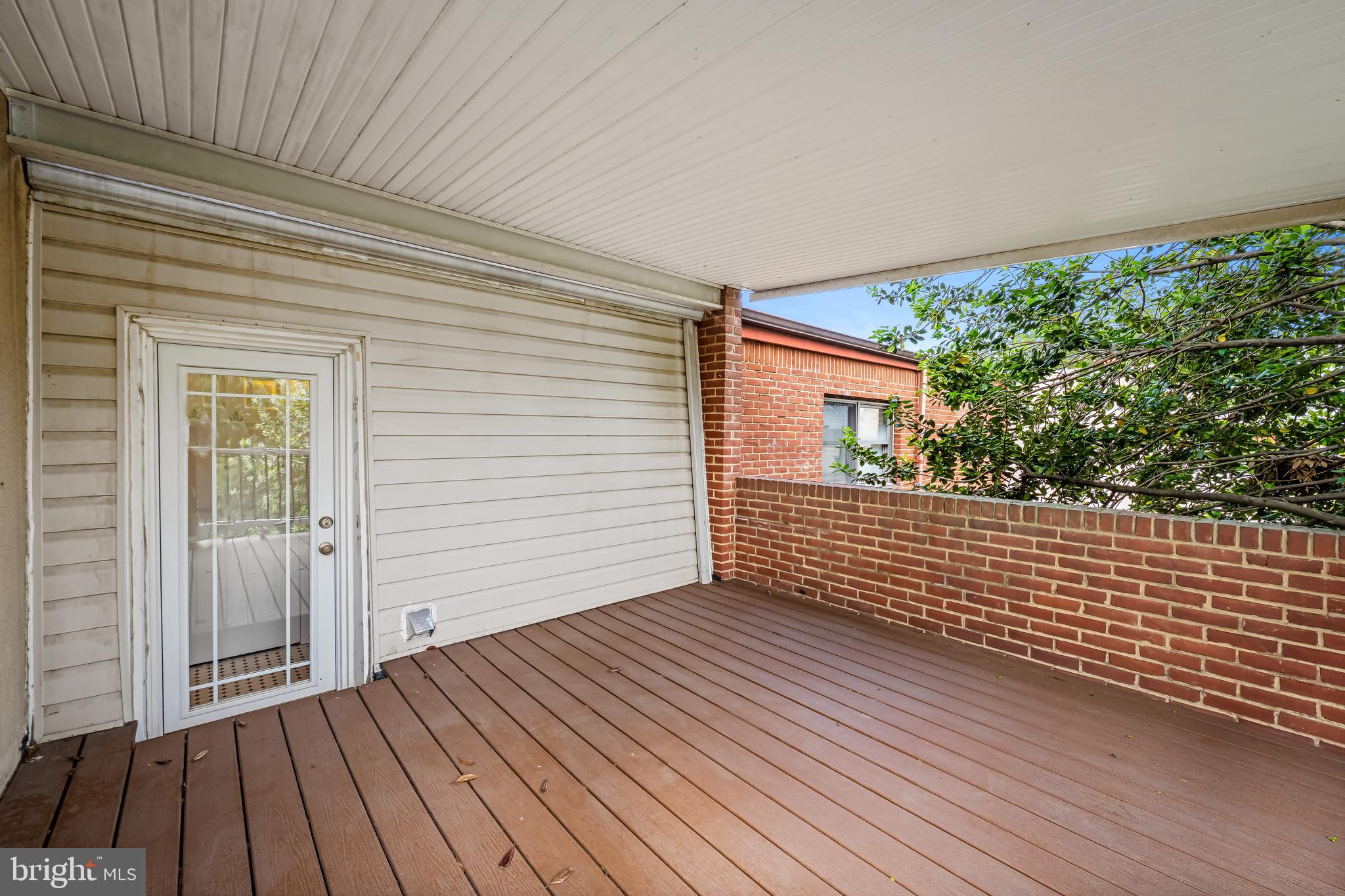 BARRE CIRCLE HISTORIC DISTRICT - Residential Lease