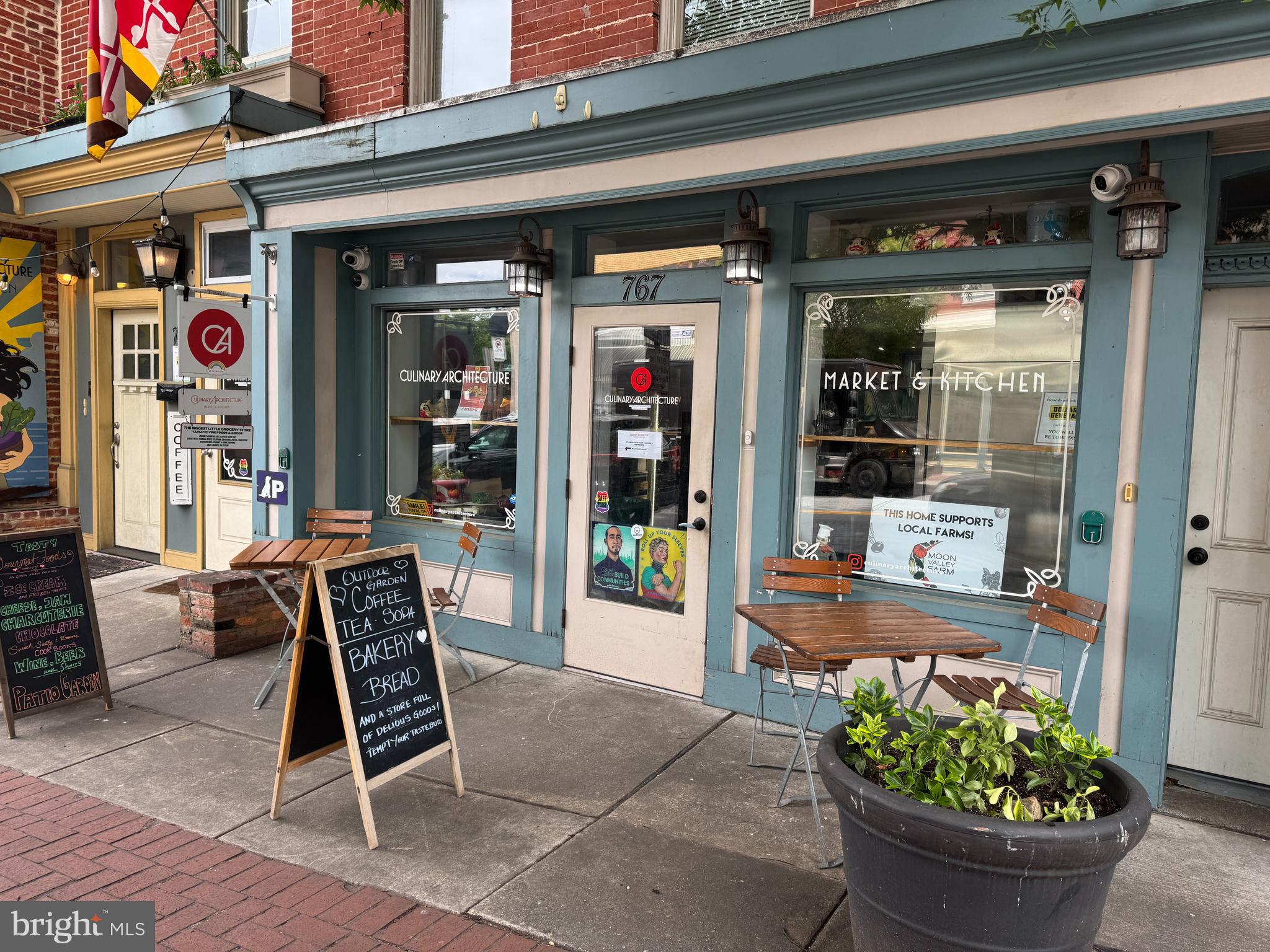 BARRE CIRCLE HISTORIC DISTRICT - Residential Lease