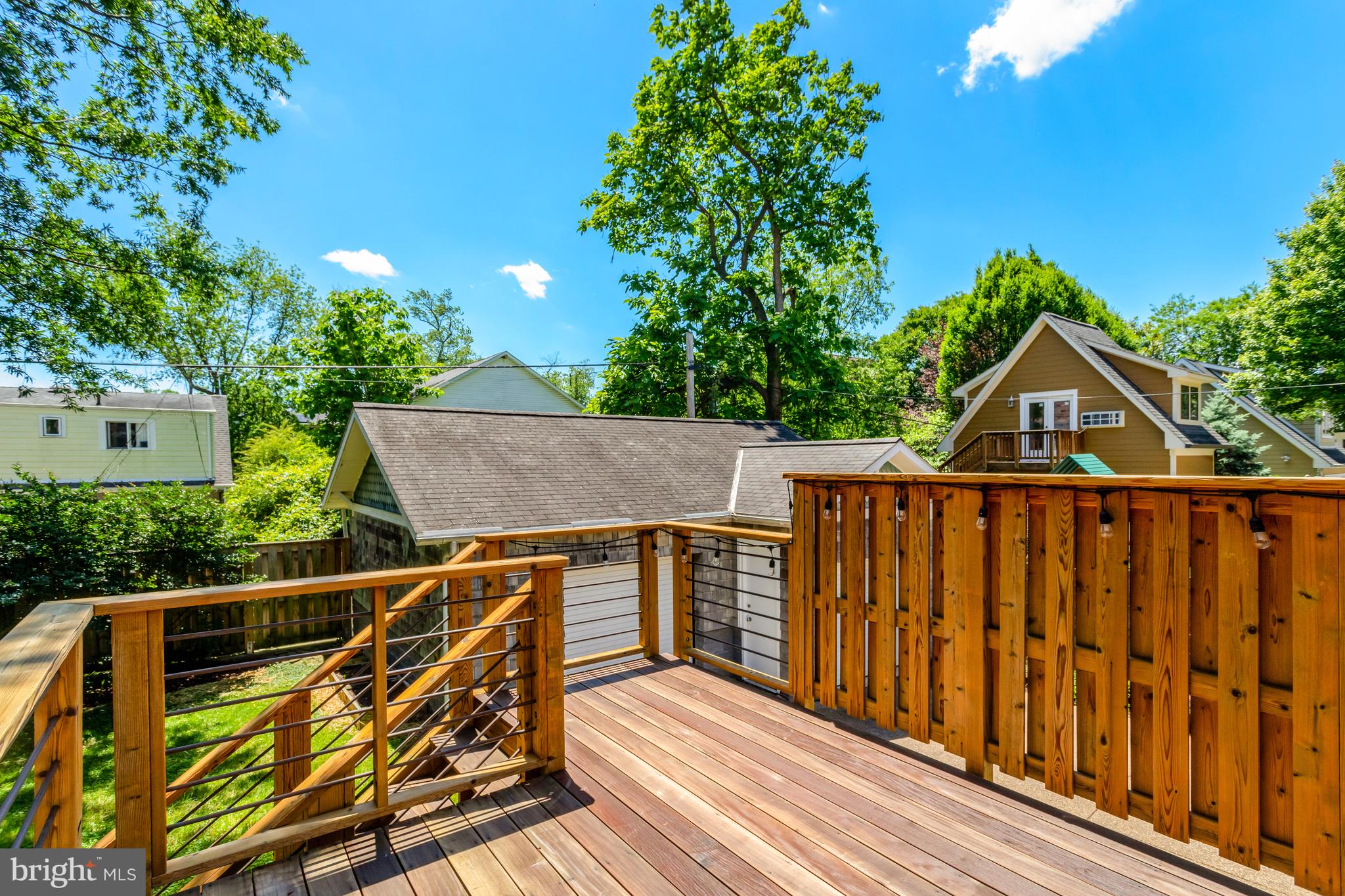 ADDISON HEIGHTS - Residential