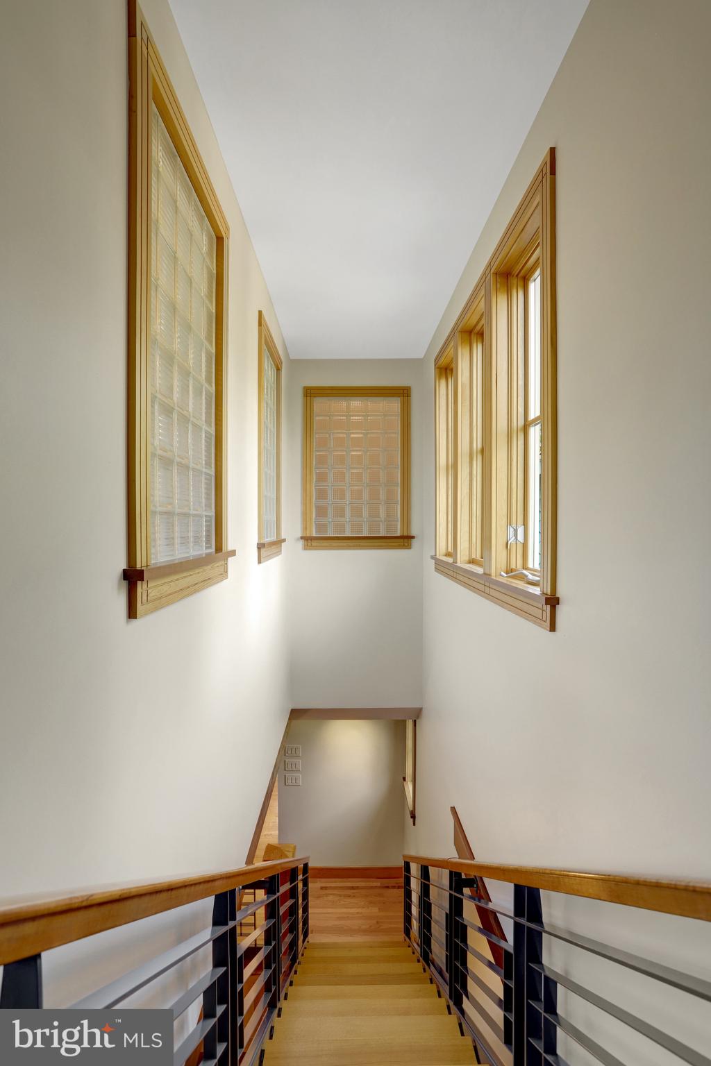 ADDISON HEIGHTS - Residential