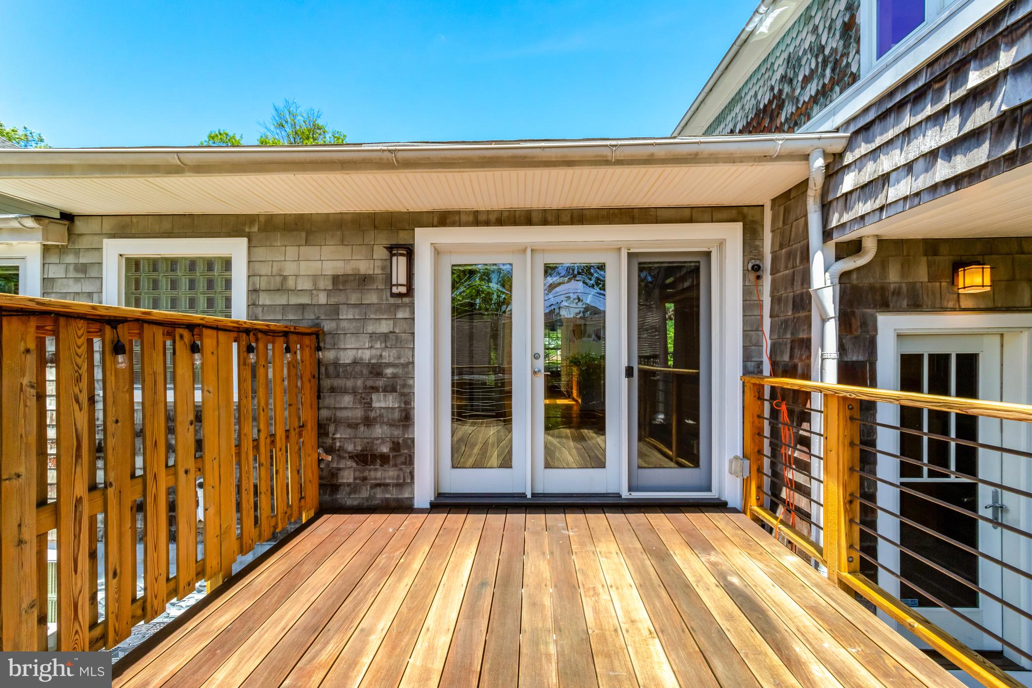 ADDISON HEIGHTS - Residential