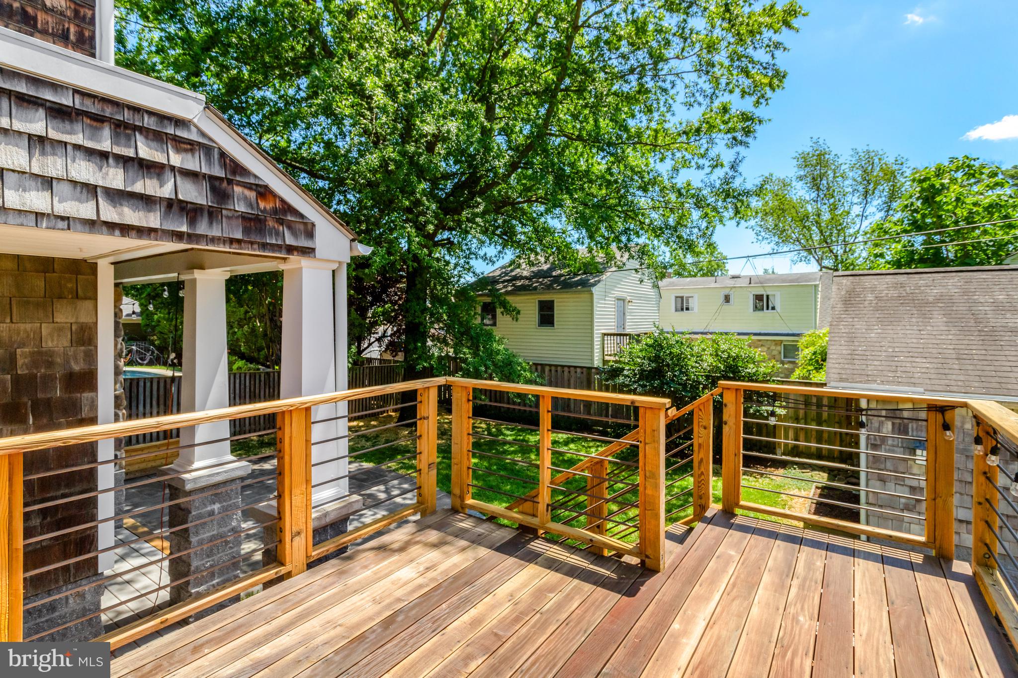 ADDISON HEIGHTS - Residential