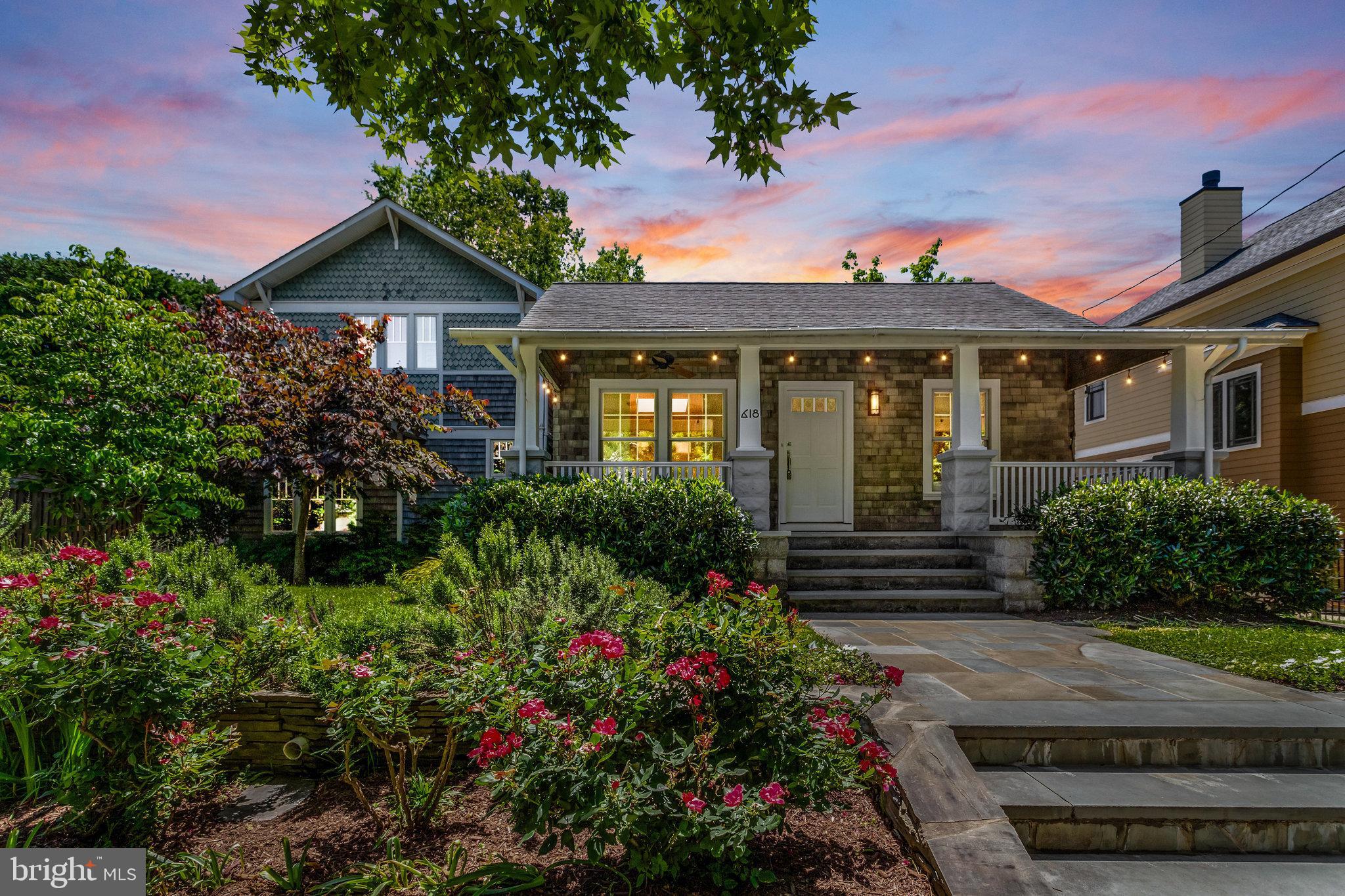 ADDISON HEIGHTS - Residential