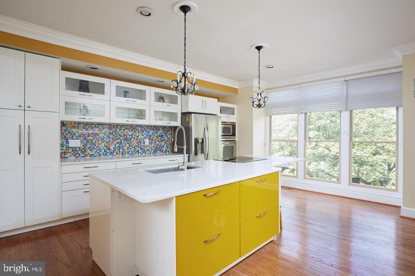 DECOVERLY ADVENTURE - Residential Lease