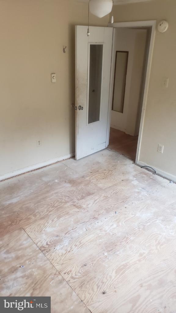 NORTHRIDGE - Residential