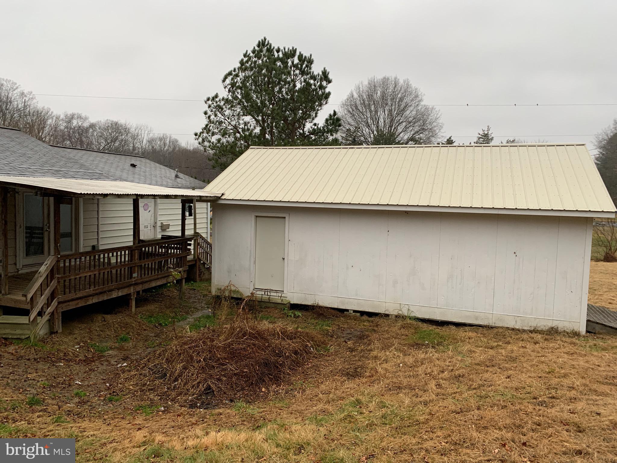 NORTHRIDGE - Residential